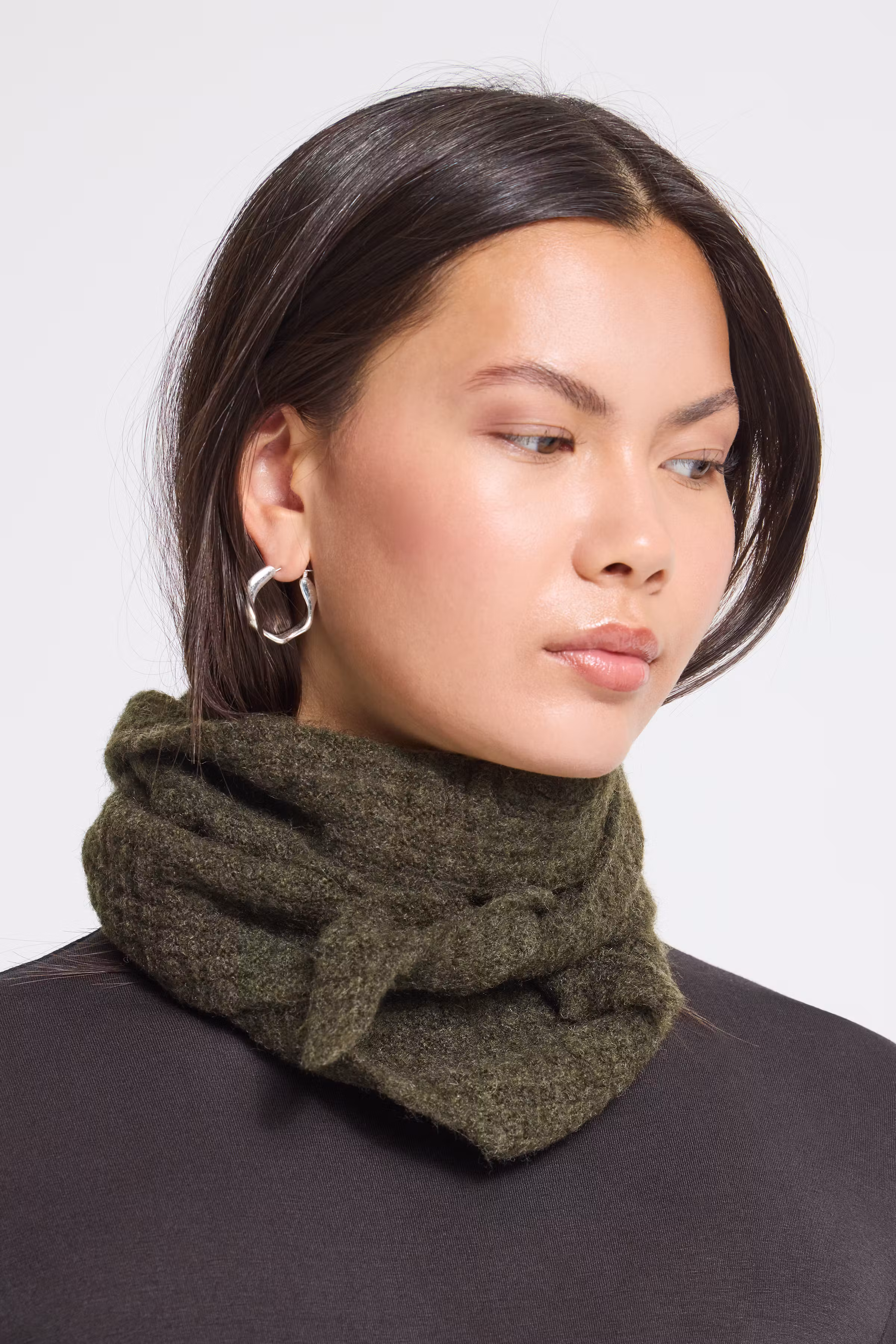 IAFOLTHEA Skjerf LOOKBOOK FRONT 20121693-190509