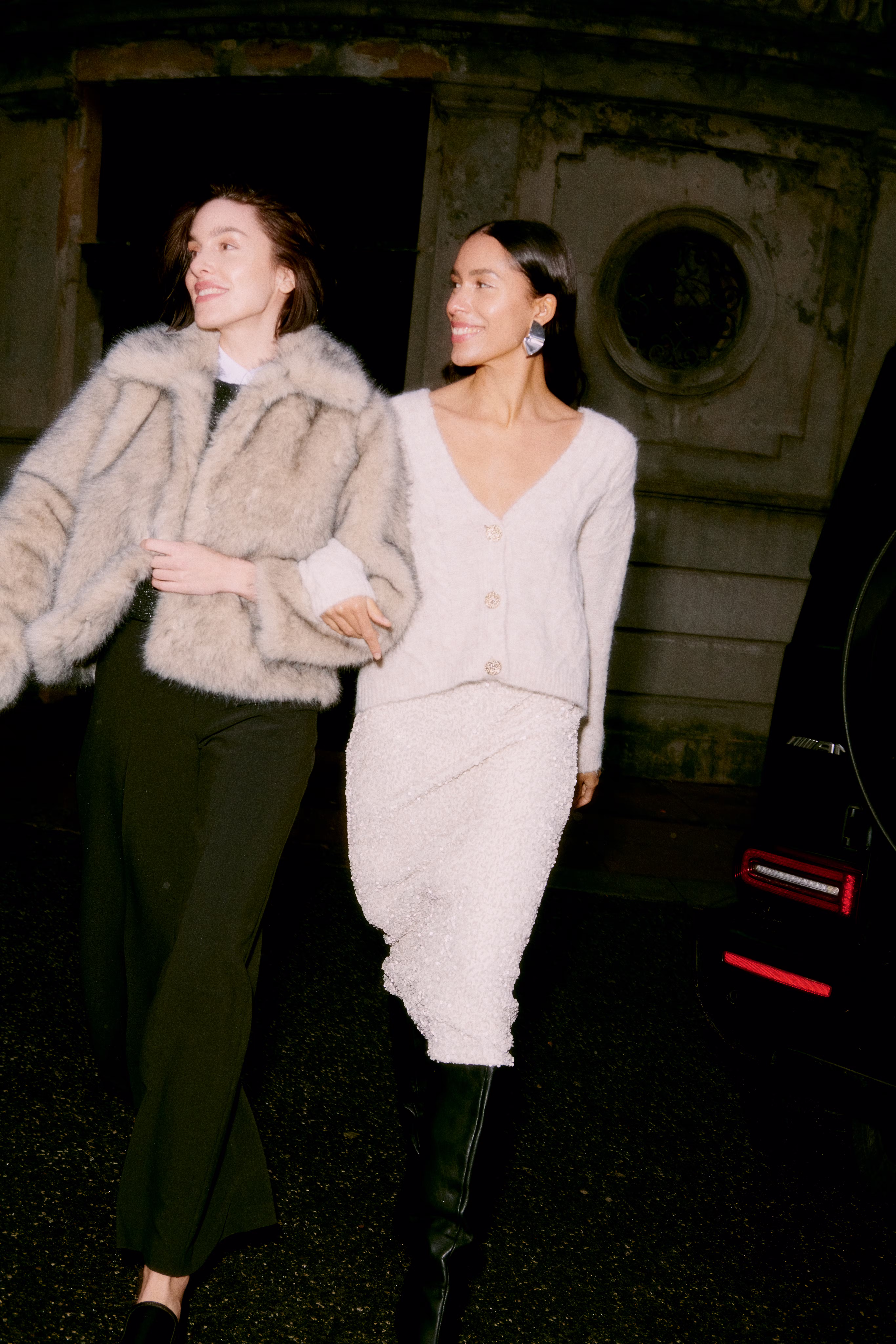 BYPARY Rock LOCATION NONE 20818297-130401