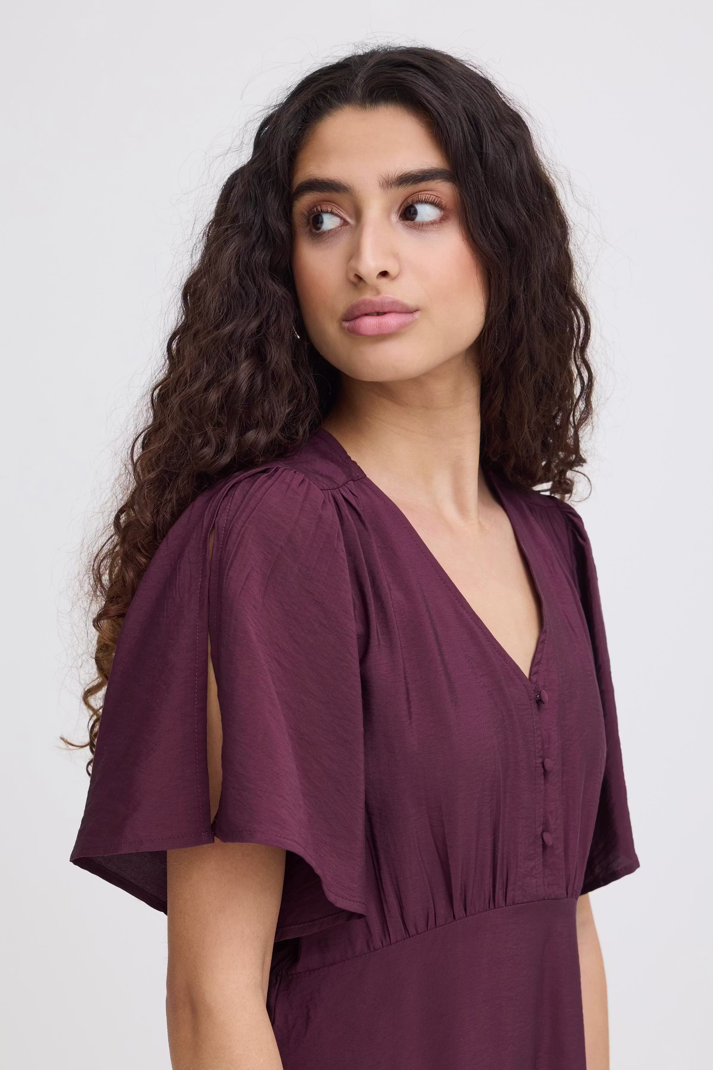 IHANIVA Kjole LOOKBOOK DETAIL 20125963-191623