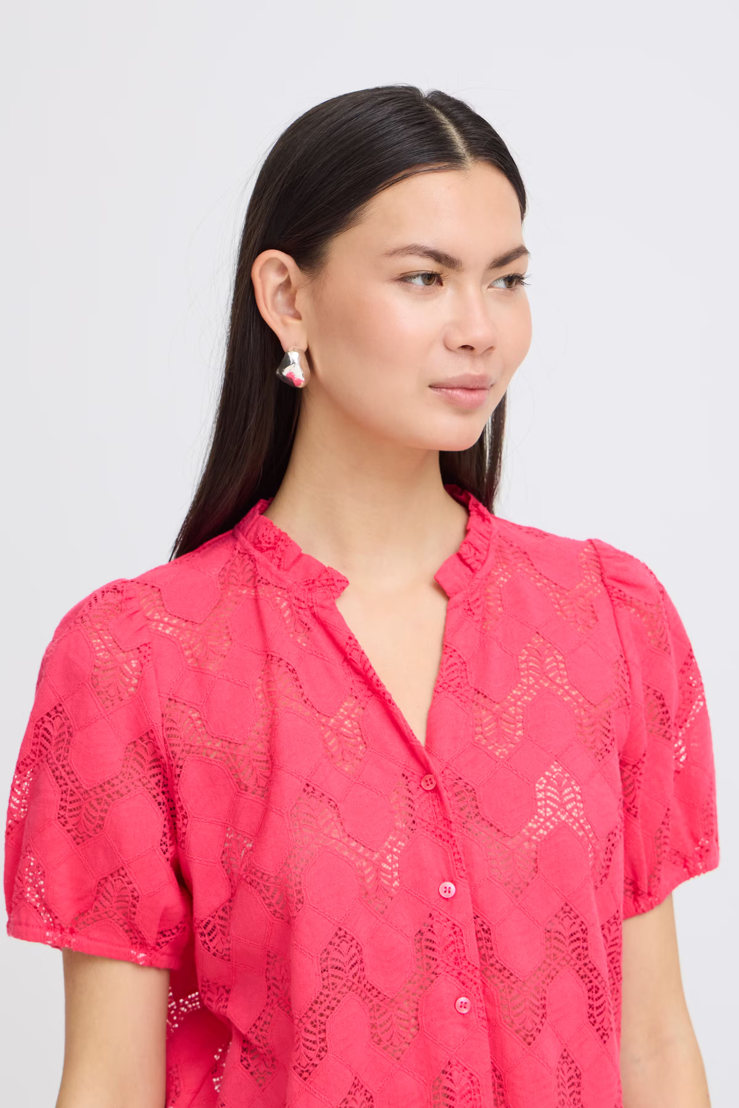 IHJUNELA Skjorte LOOKBOOK DETAIL 20125654-171842