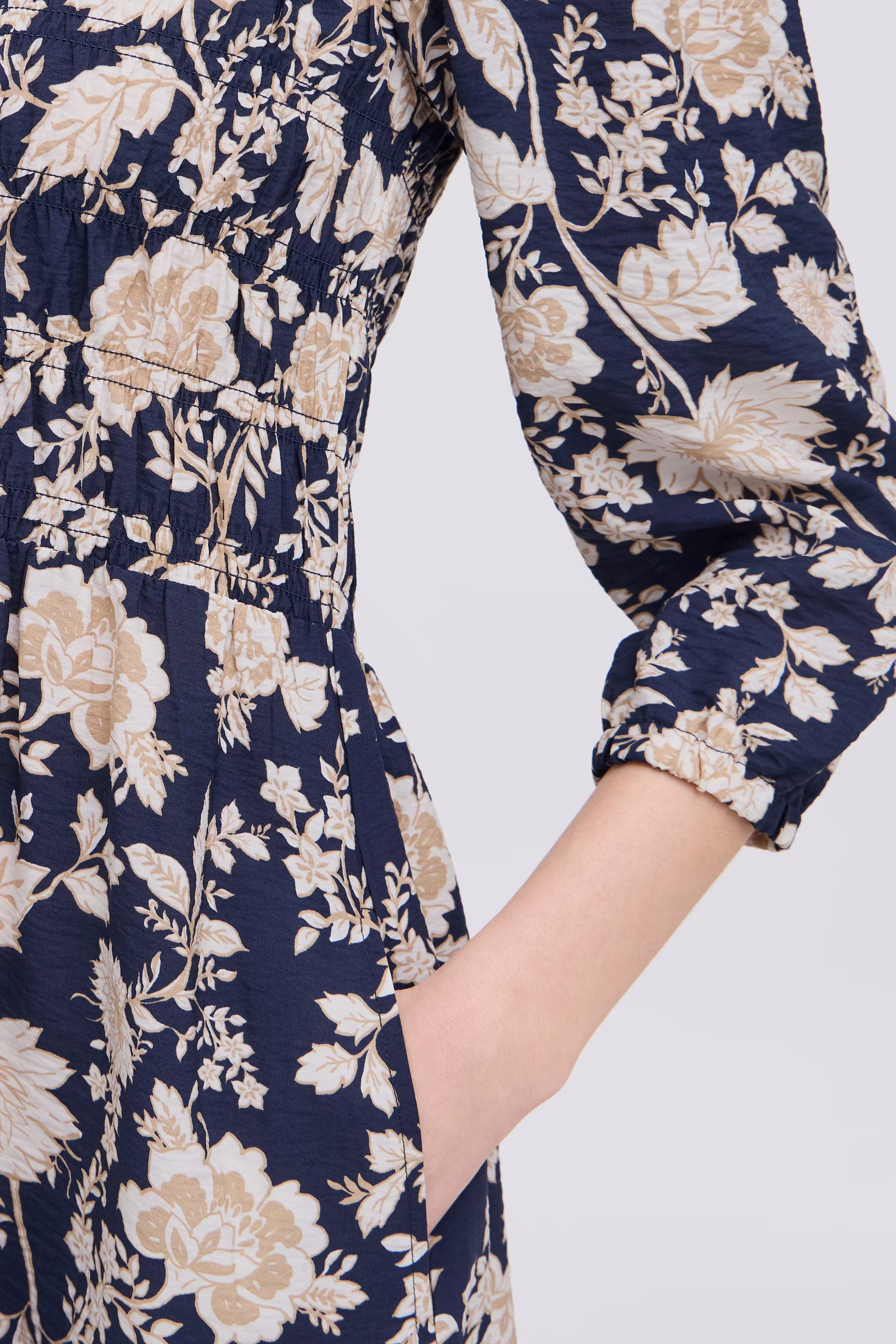 FRHITA Kjole LOOKBOOK DETAIL 20616049-204400