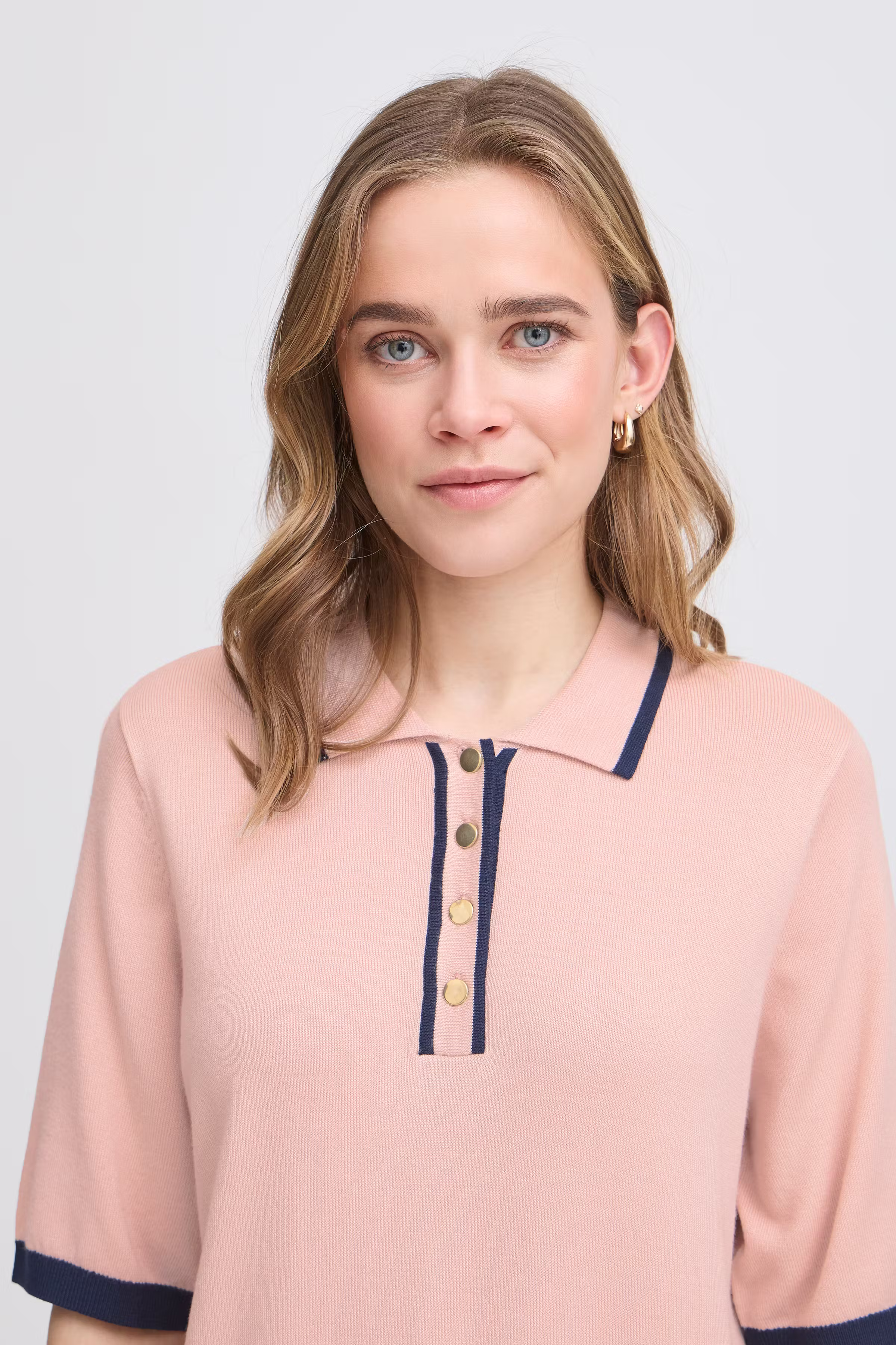 FRCONTRAST Pullover LOOKBOOK DETAIL 20616244-141506