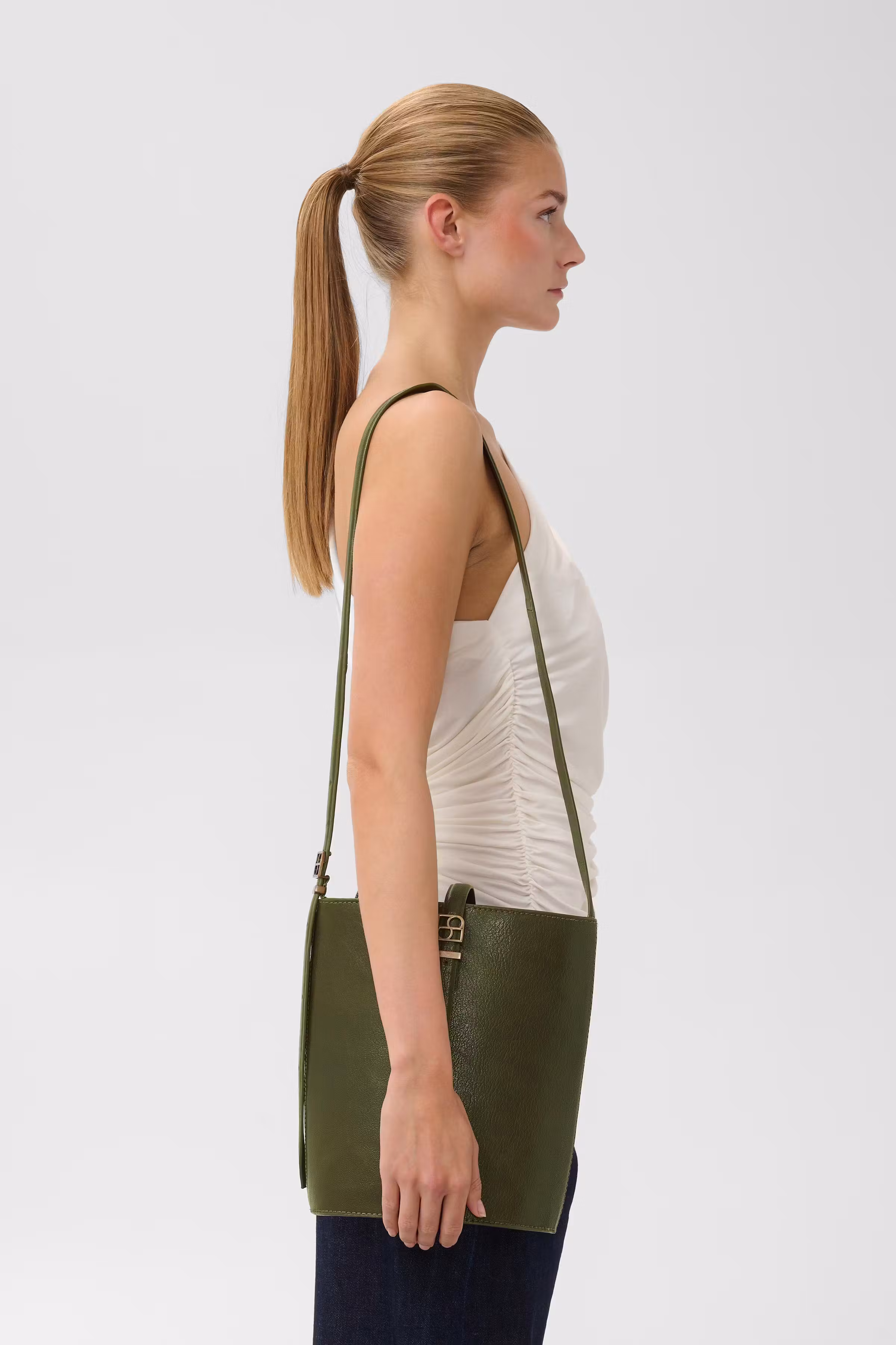 SLNavarro Leather Bag LOOKBOOK DETAIL 30409598-190512