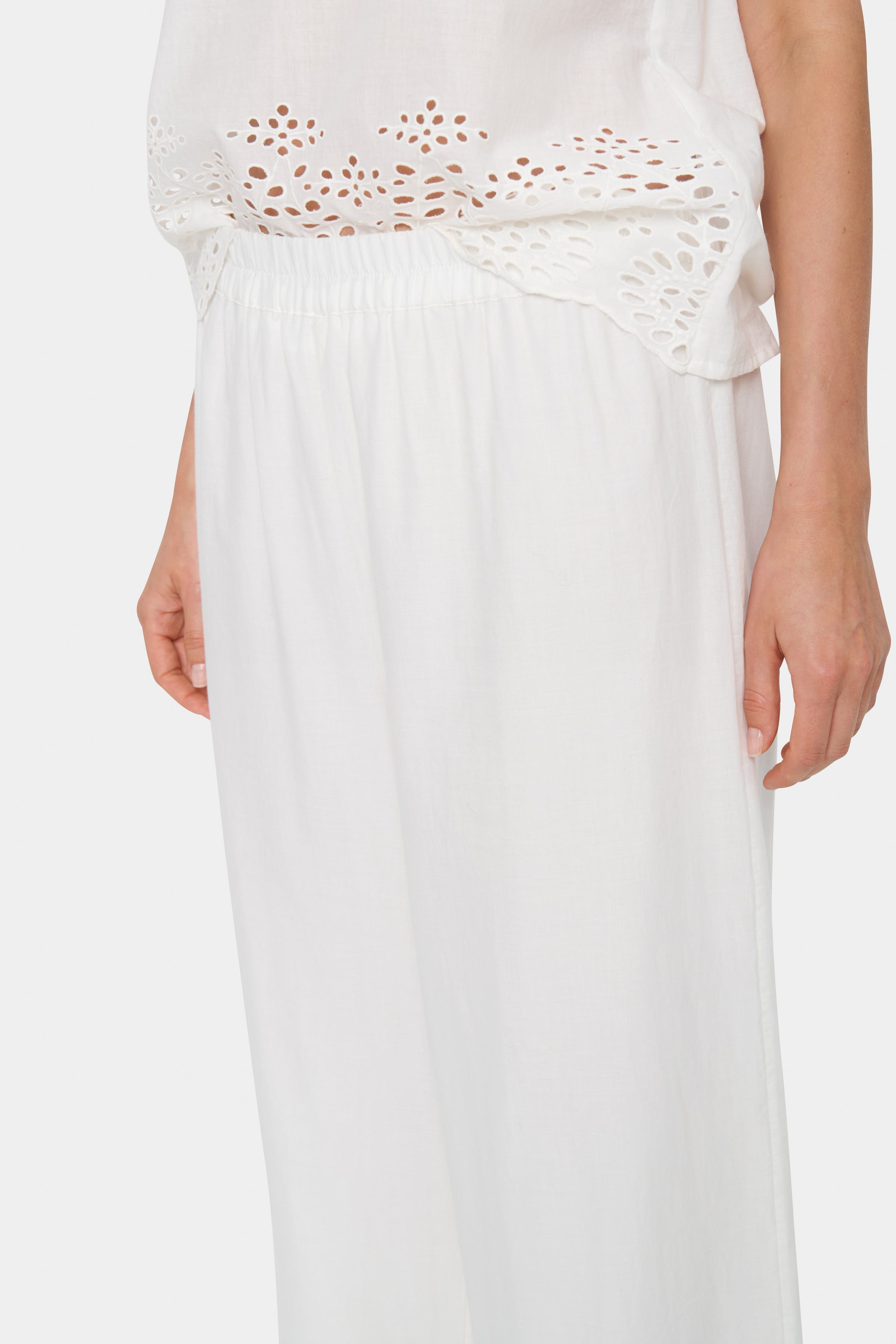 EamajaSZ Bukser LOOKBOOK DETAIL 30513410-110605