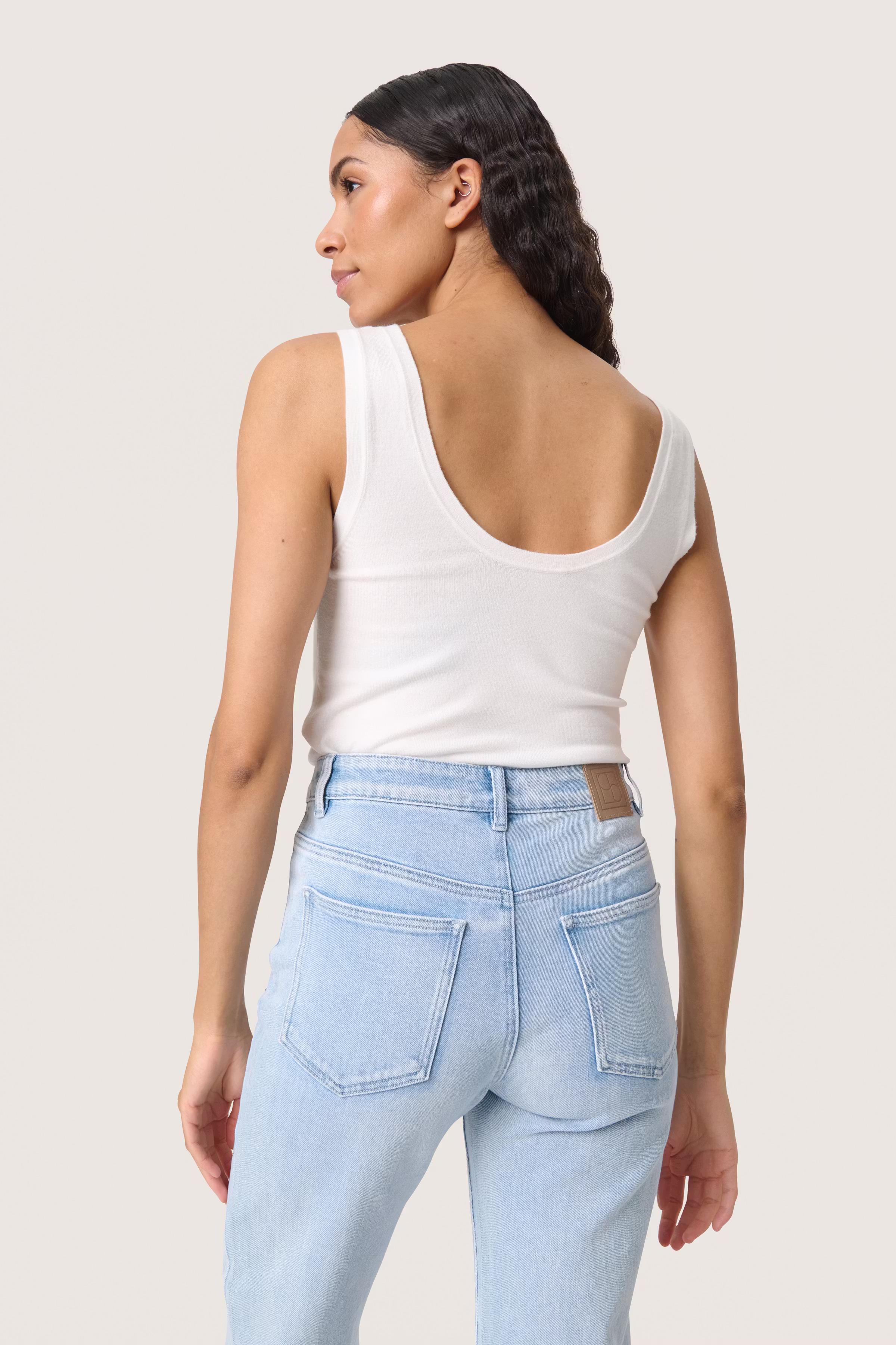 SLSpina Top LOOKBOOK BACK 30408291-111001