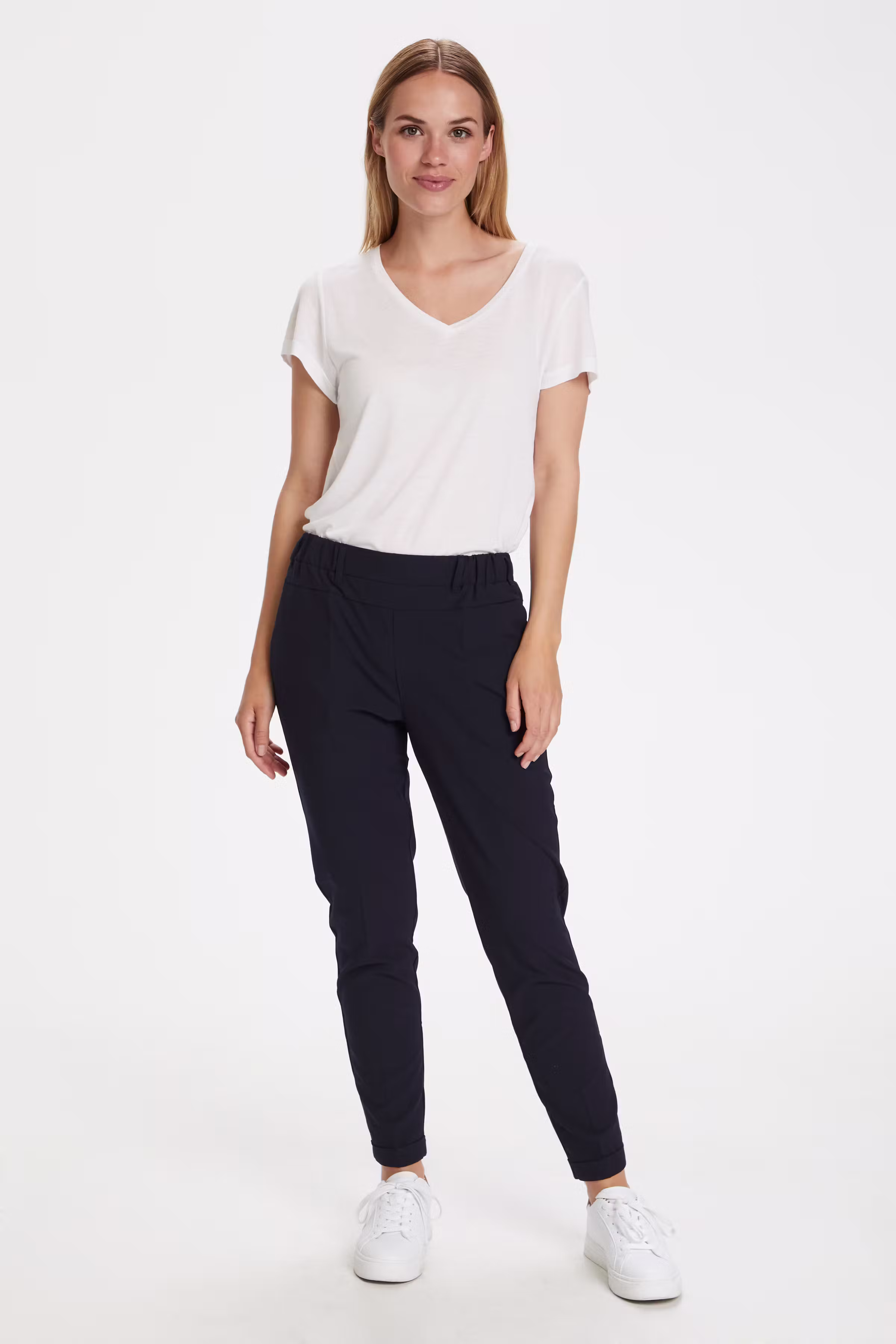Nanci Bukser LOOKBOOK FRONT 10502469-52737