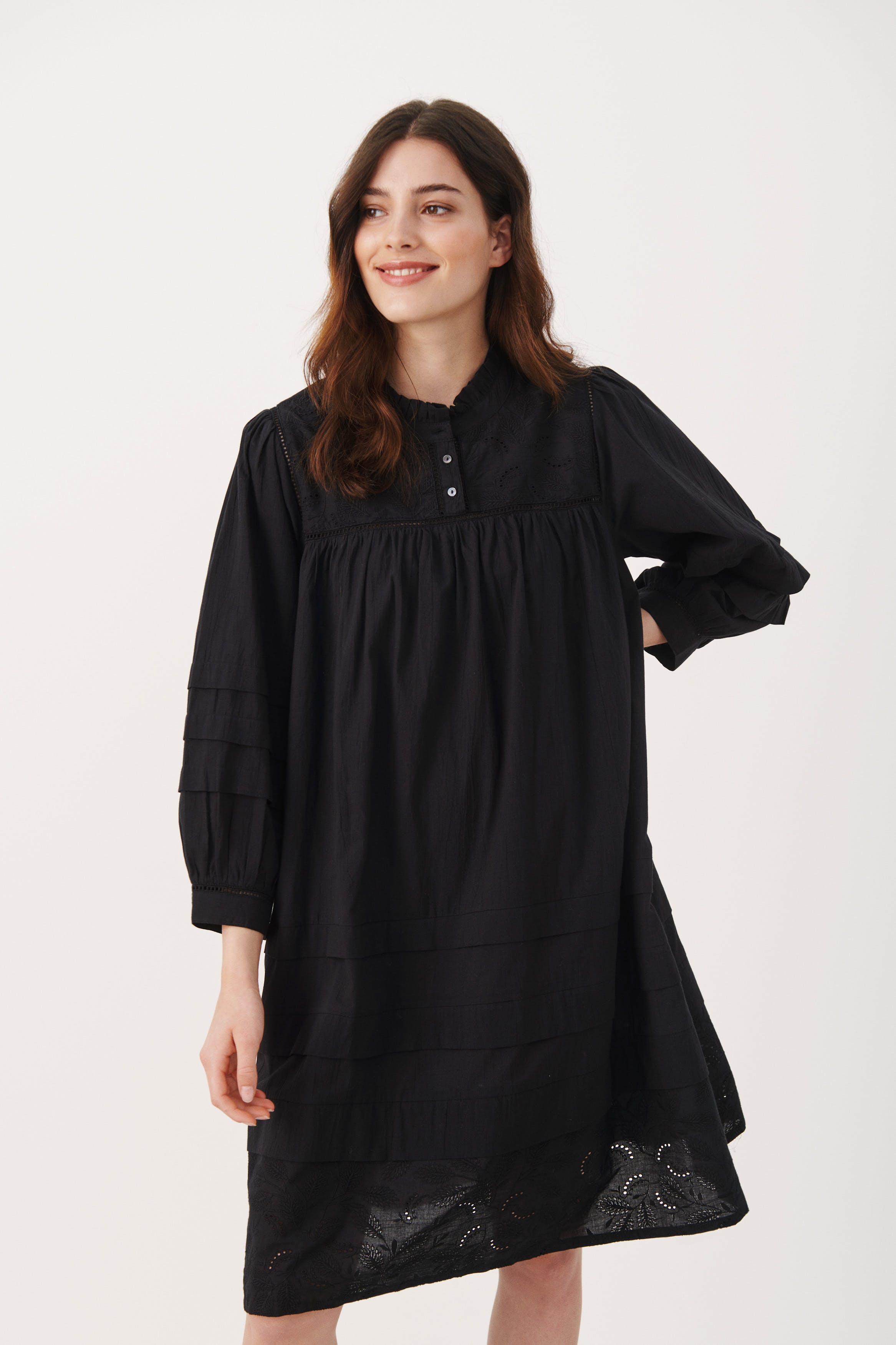 RisePW Kleid LOOKBOOK FRONT 30307051-194008