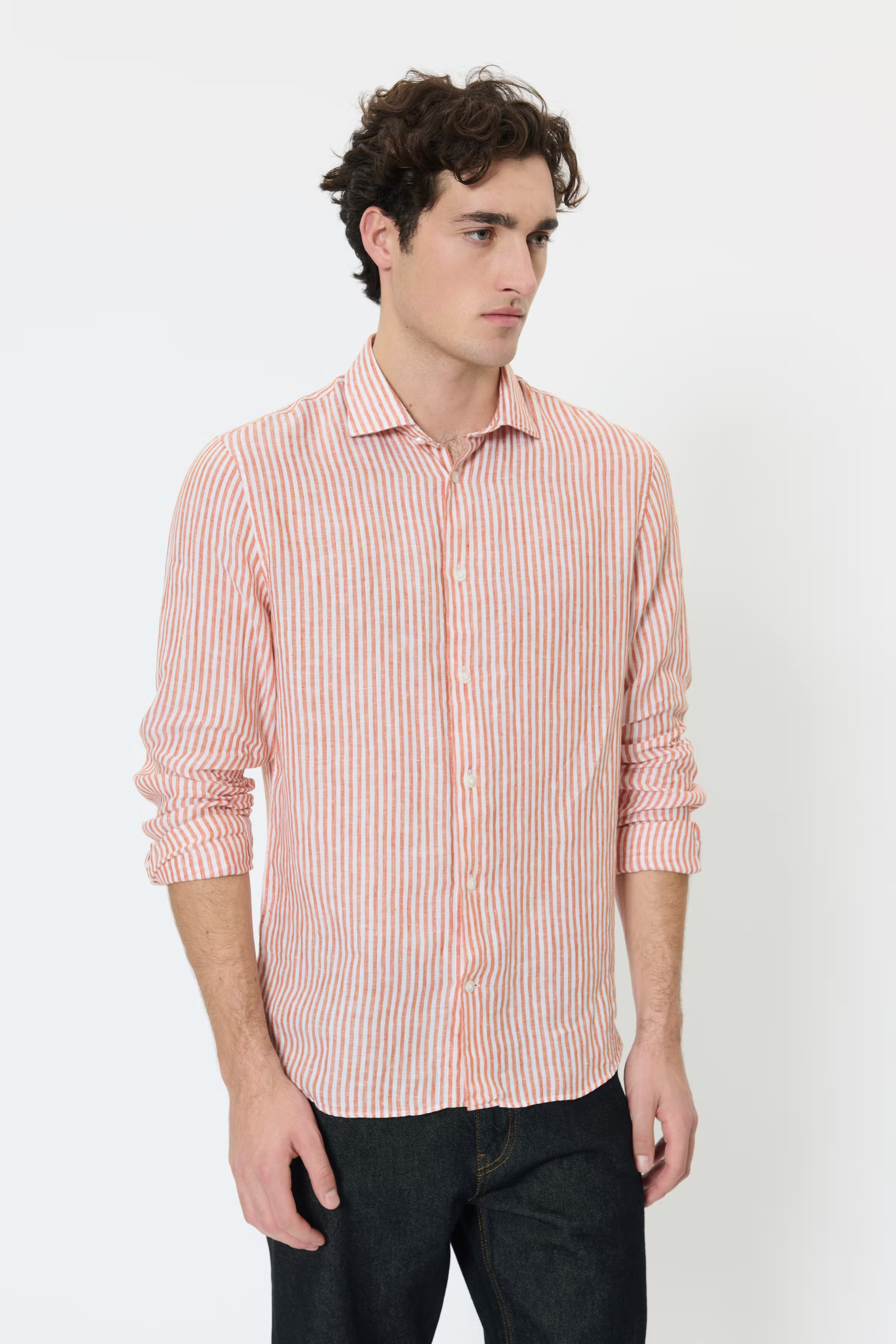 MAmarc Linen Shirt LOOKBOOK FRONT 30207239-161449