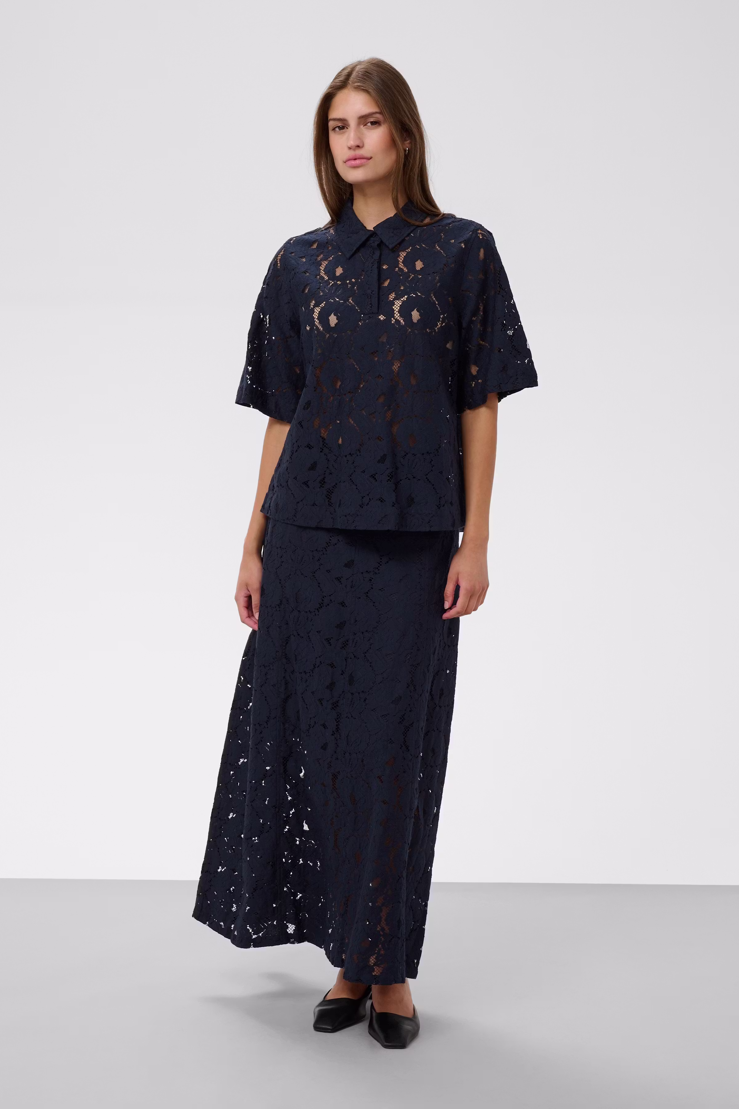 SLTaya Bluse LOOKBOOK FRONT 30408629-193924