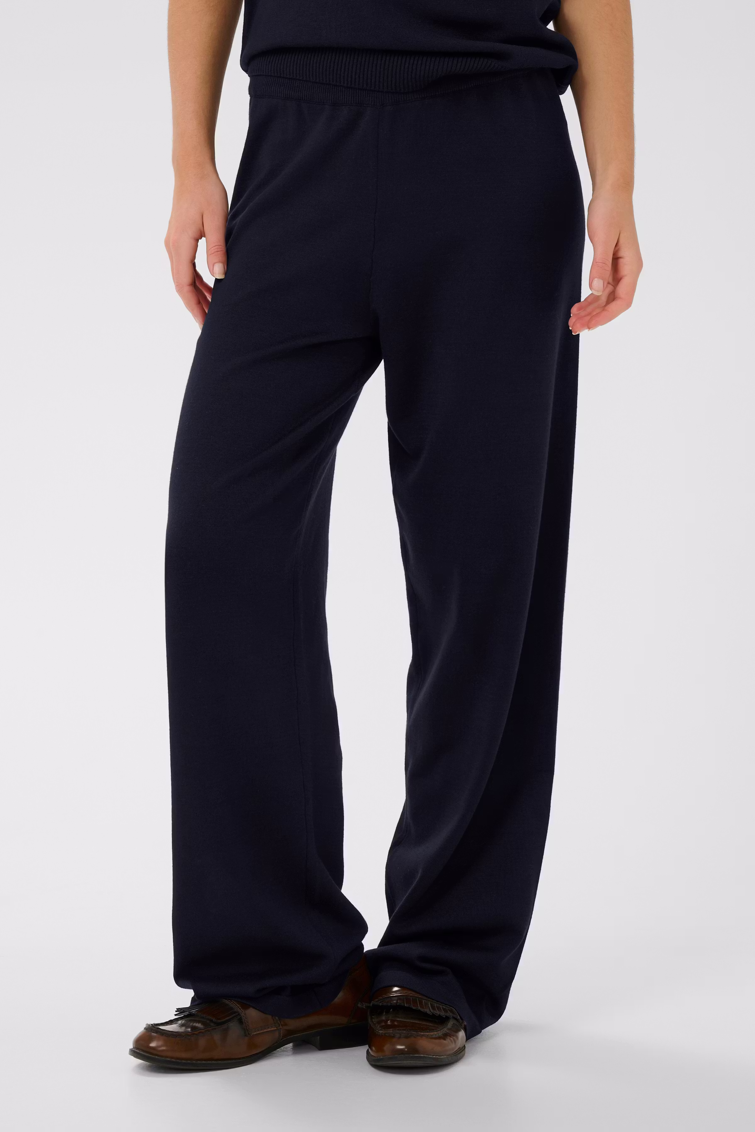 MilaSZ Trousers LOOKBOOK FRONT 30511095-193924