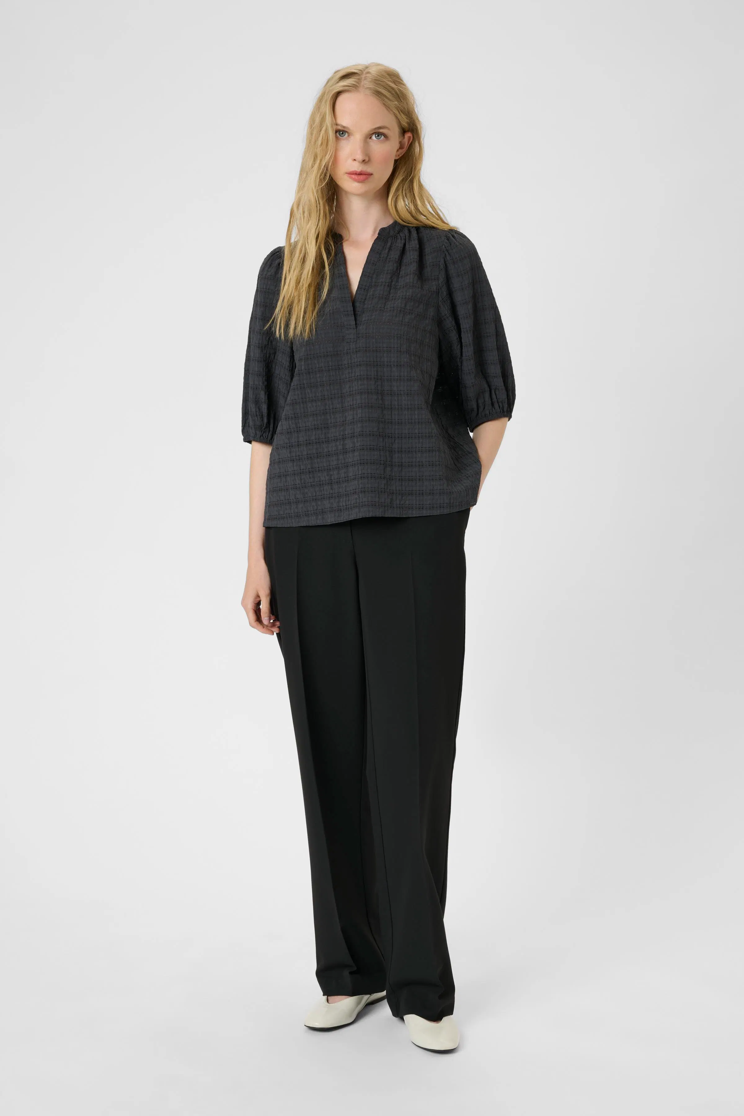 KBAyo Bluse LOOKBOOK FRONT 10105534-194016