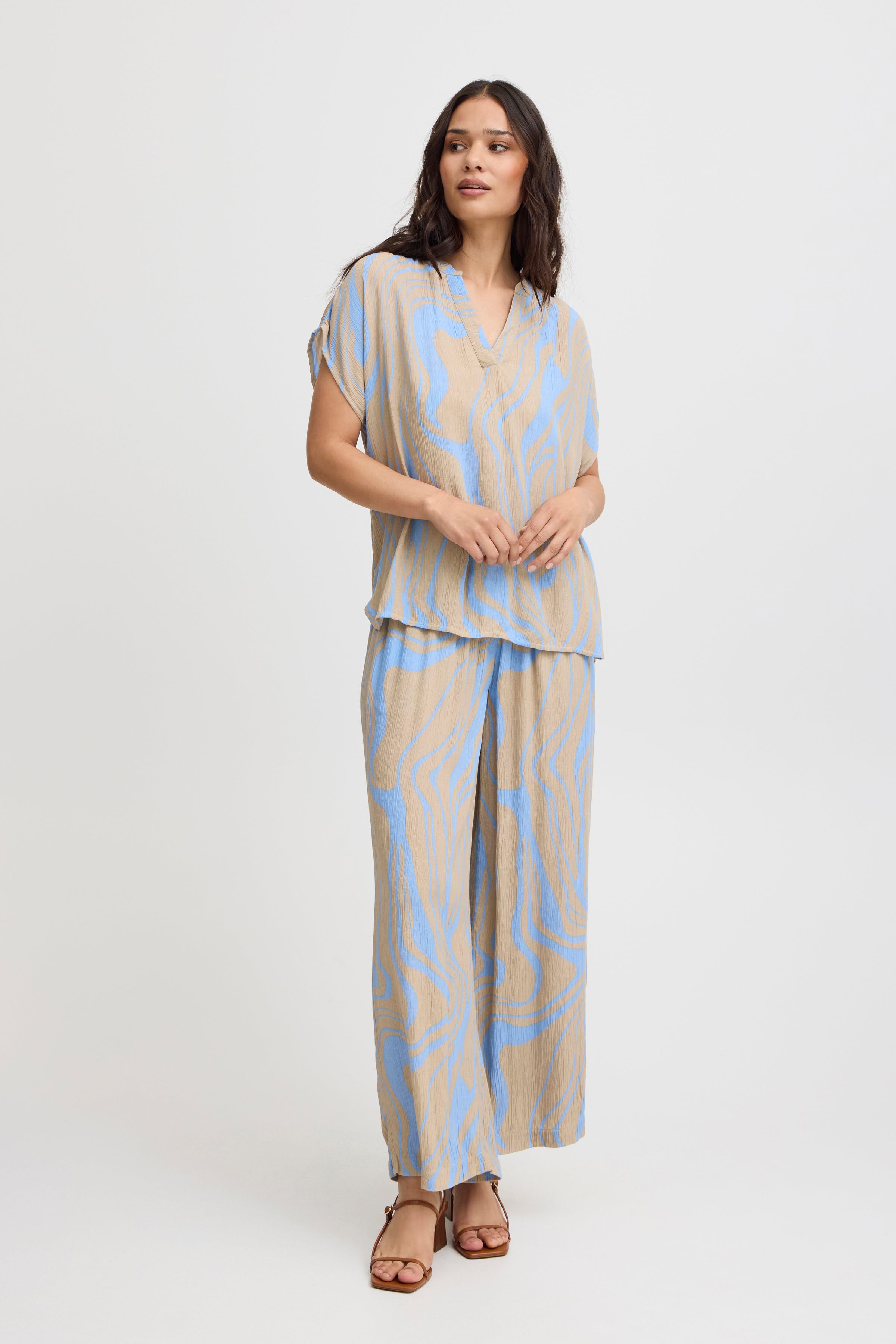 FXAVERY Bluse LOOKBOOK FRONT 20615389-204364