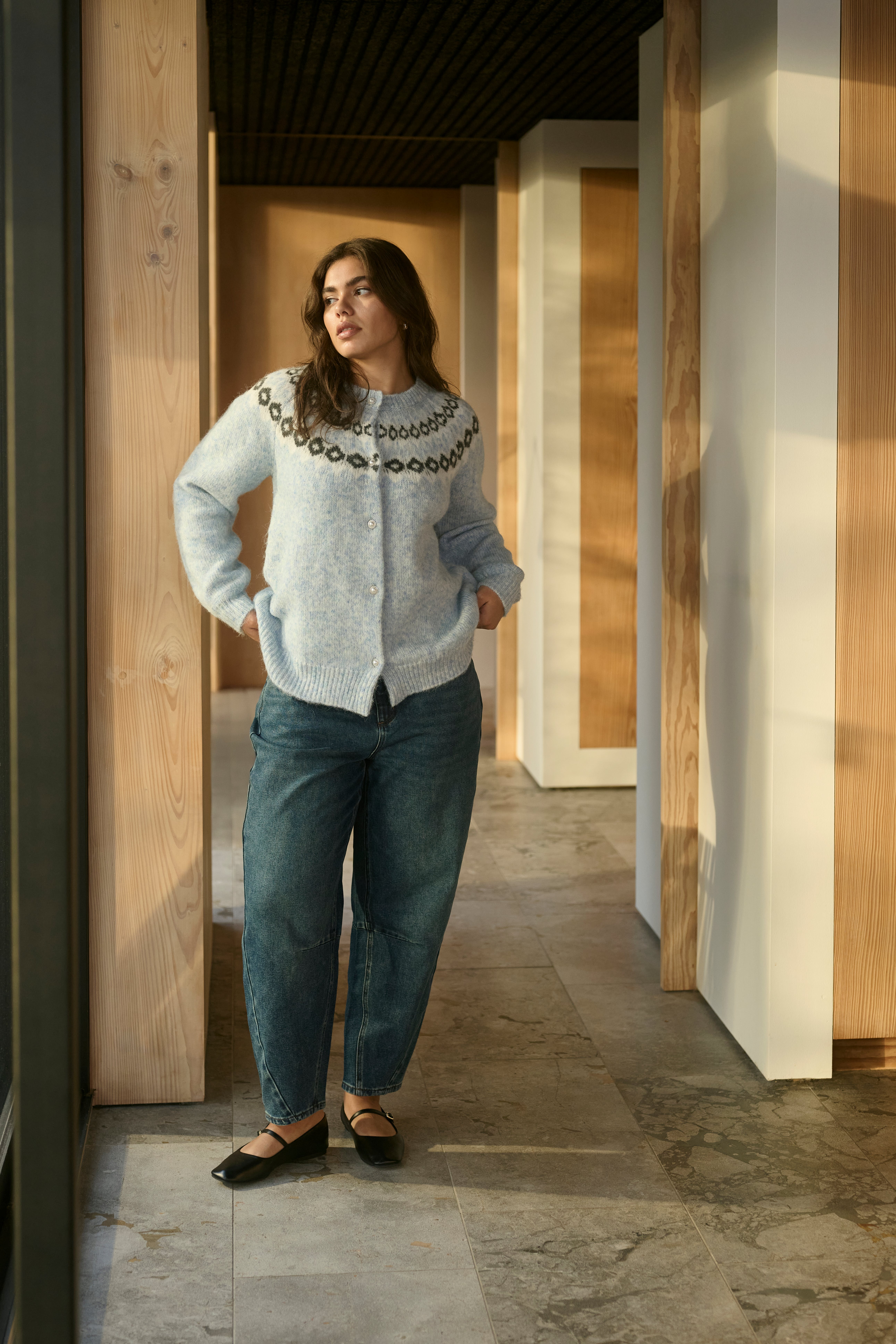 KCbettany Cardigan LOCATION NONE 10584429-110066