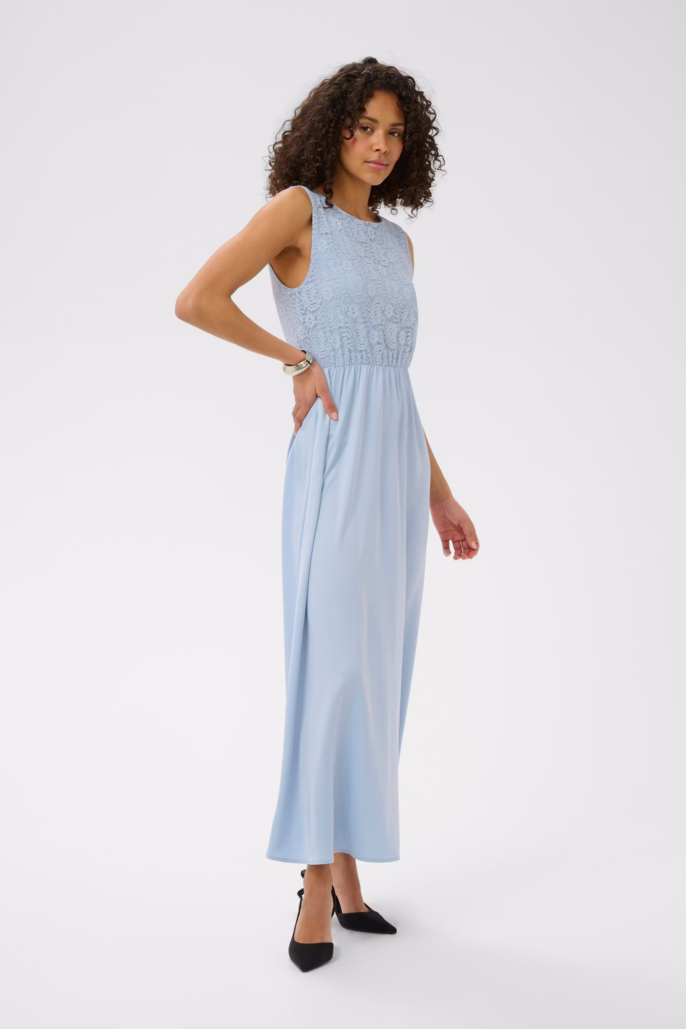 KAlouisa Dress LOOKBOOK FRONT 10512179-109884