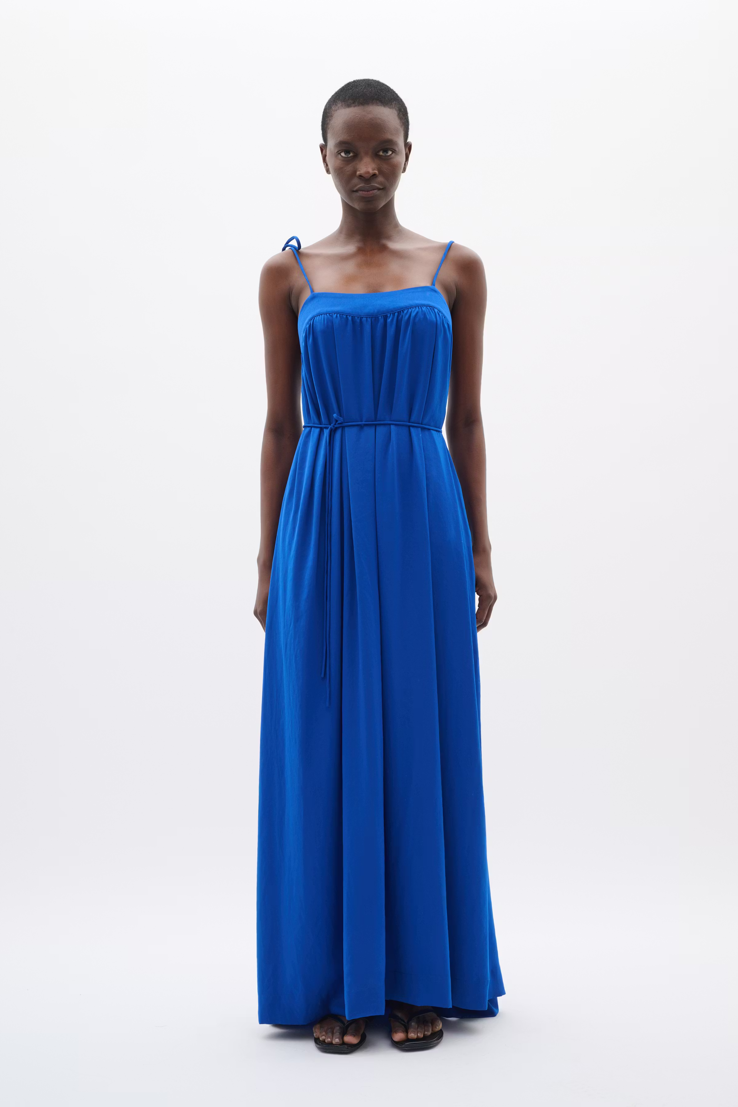 FutoIW Jurk LOOKBOOK FRONT 30110804-193952