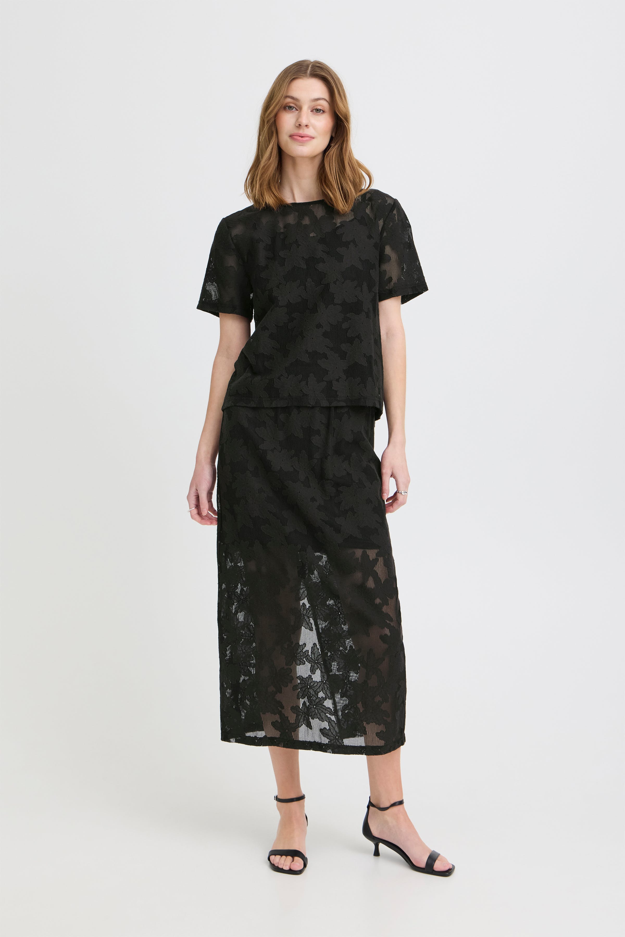 IHMANIA T-shirt LOOKBOOK FRONT 20125482-194008