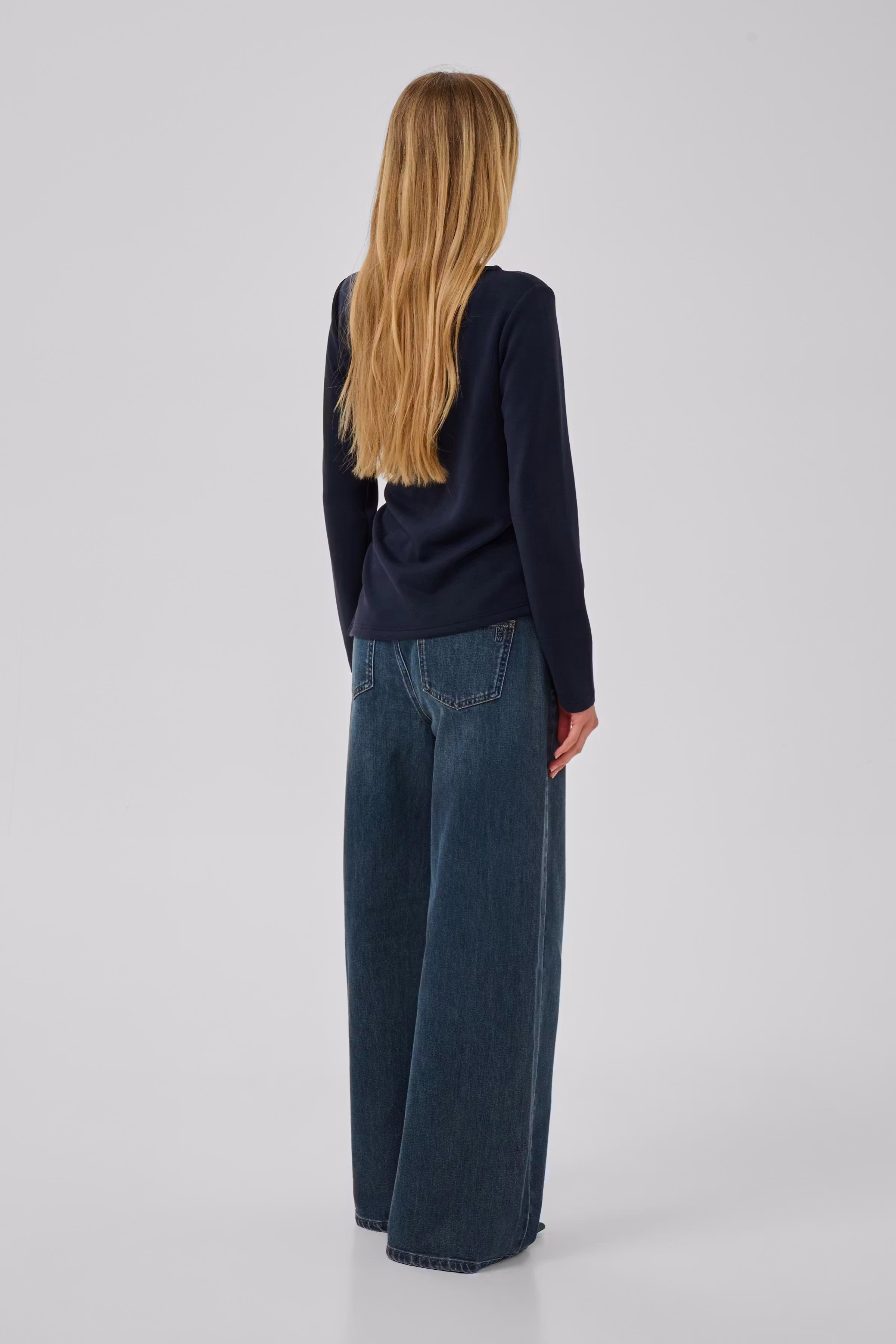 MWHelle Blouse LOOKBOOK BACK 10705662-103565