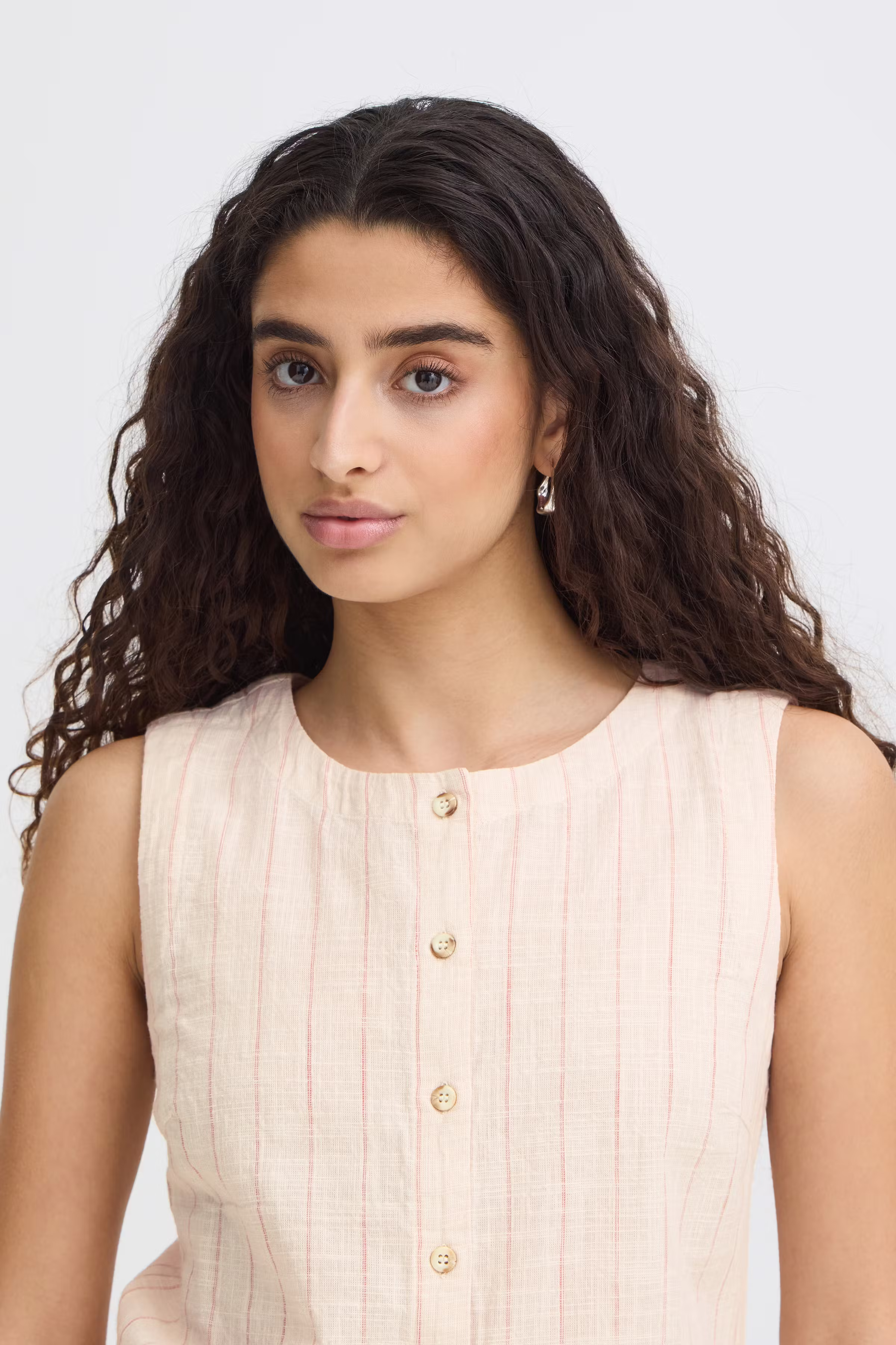 IHICHA Weste LOOKBOOK DETAIL 20125733-900006625