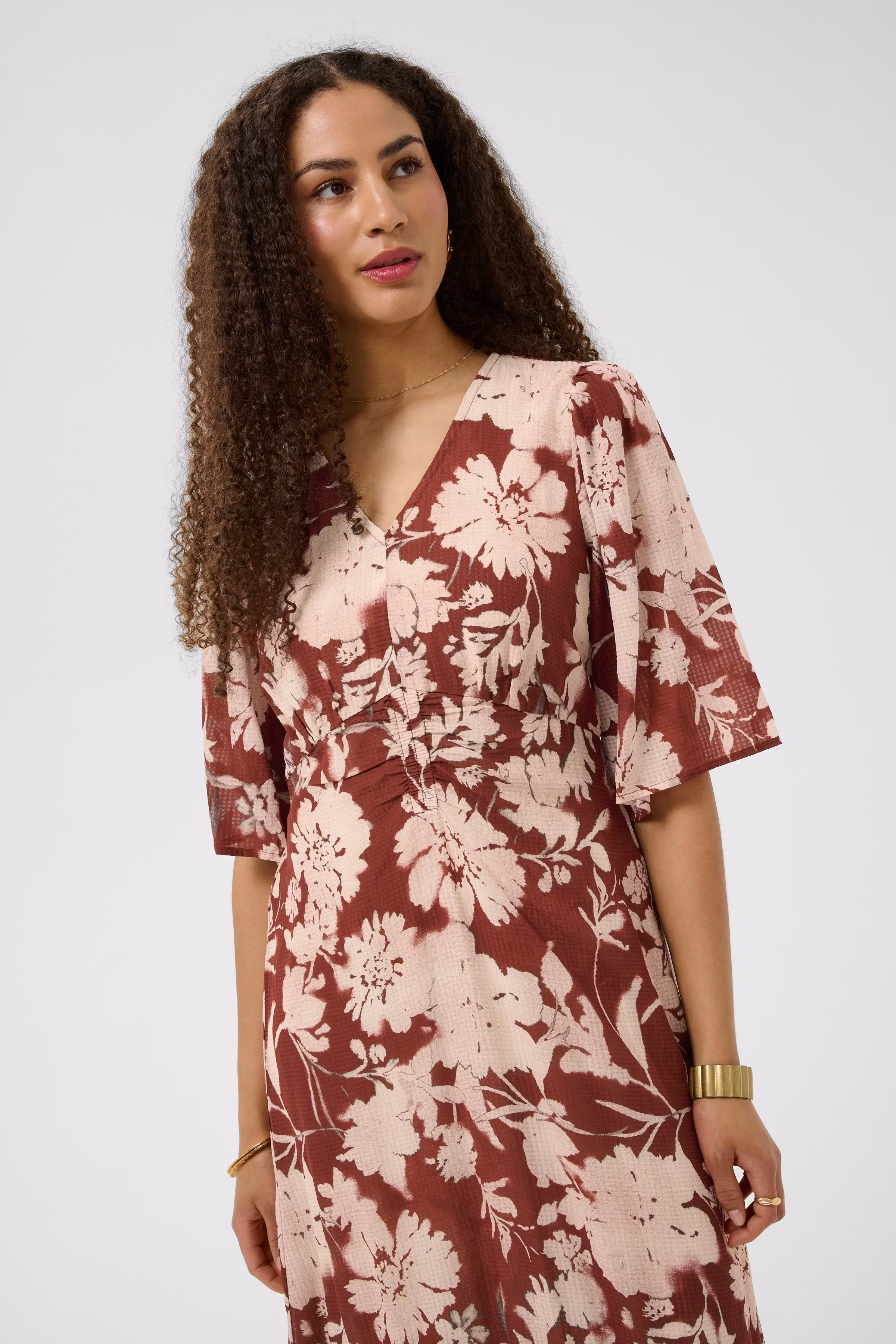 CRHailey Kjole LOOKBOOK DETAIL 10613427-109589
