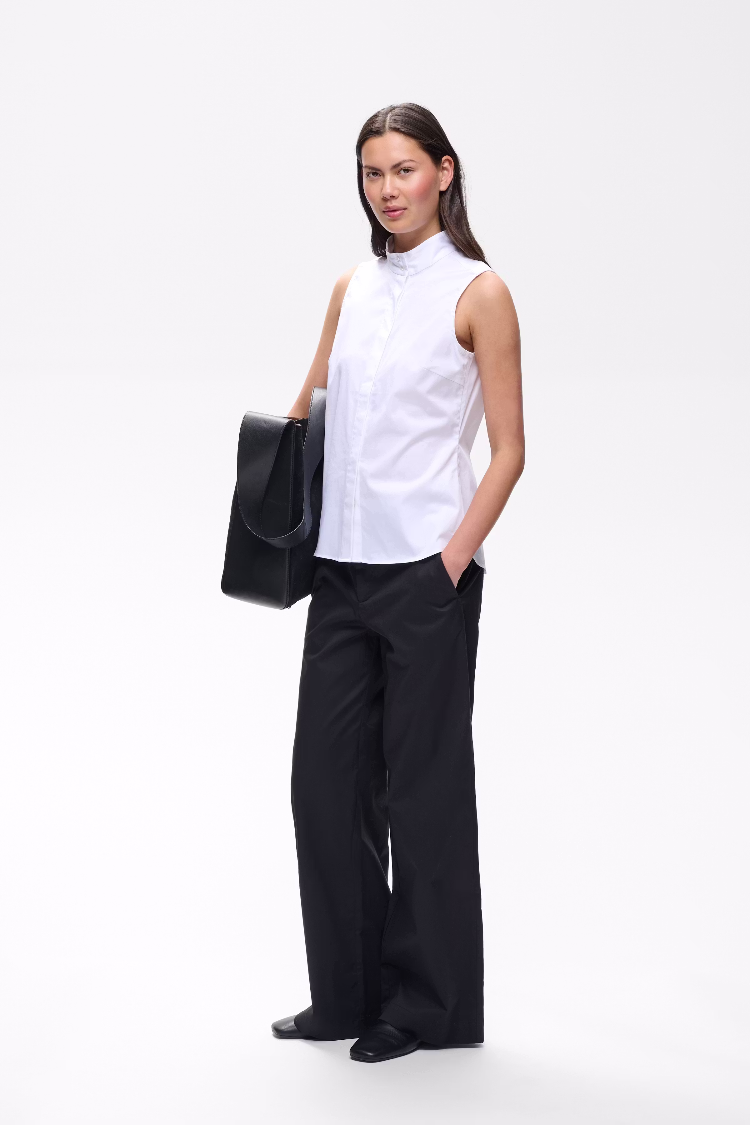 ELVIA Trousers LOOKBOOK FRONT 30112528-194008
