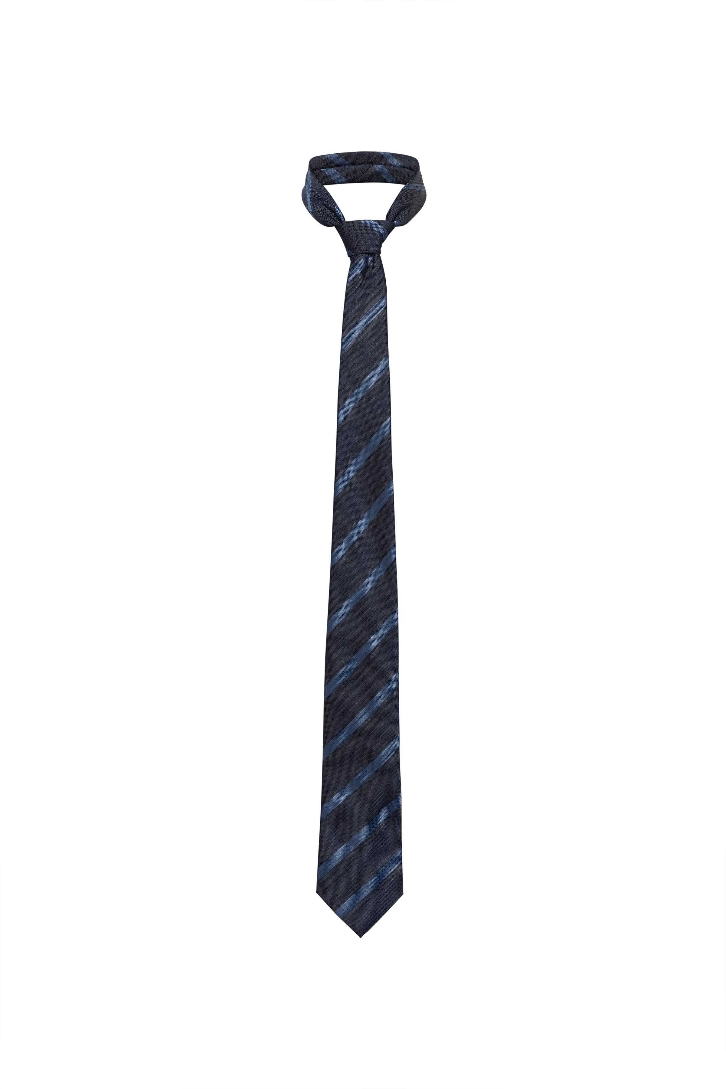 MAtie Tie PACK FRONT 30208732-190812