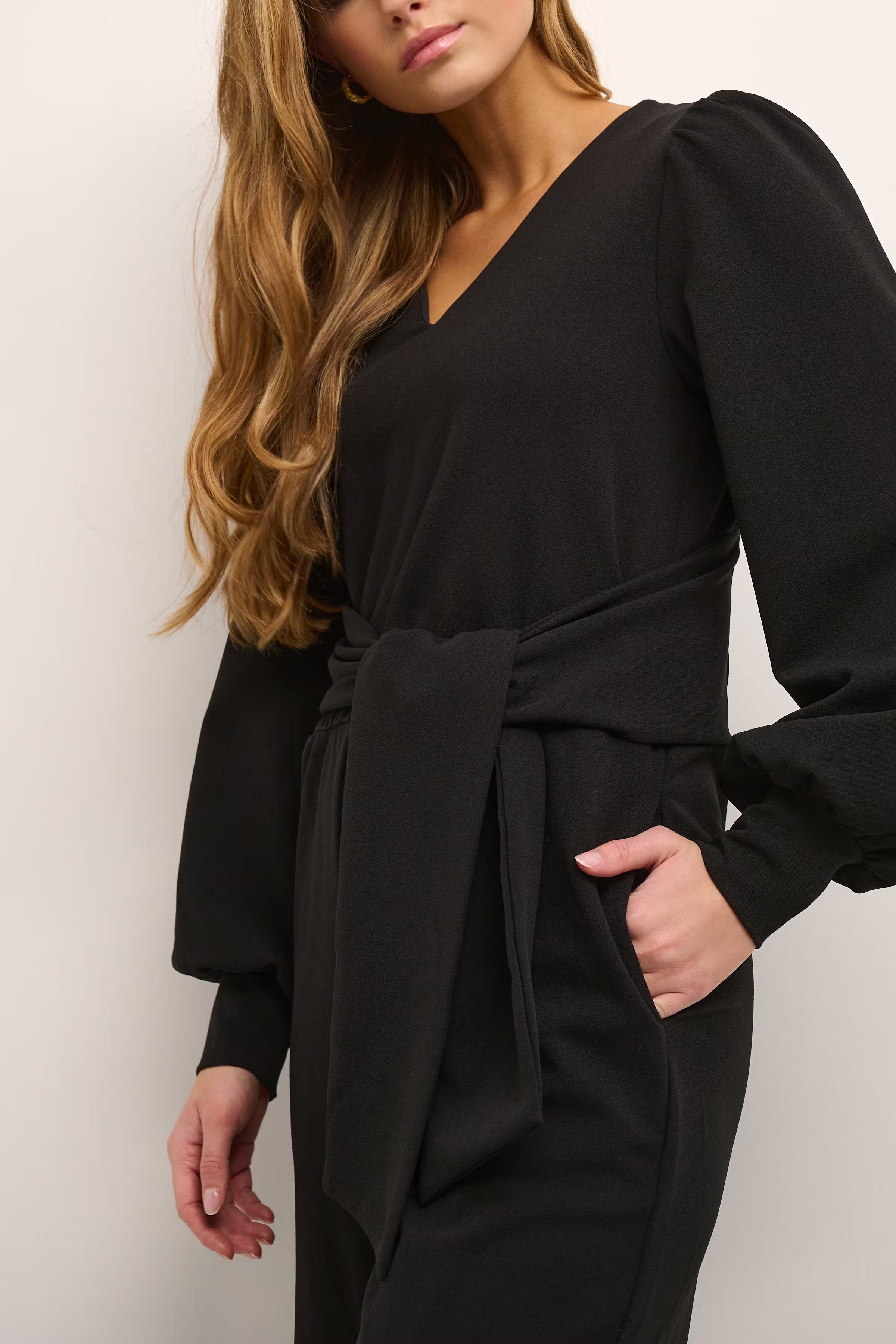 KAemily Jumpsuit LOOKBOOK DETAIL 10507026-100121