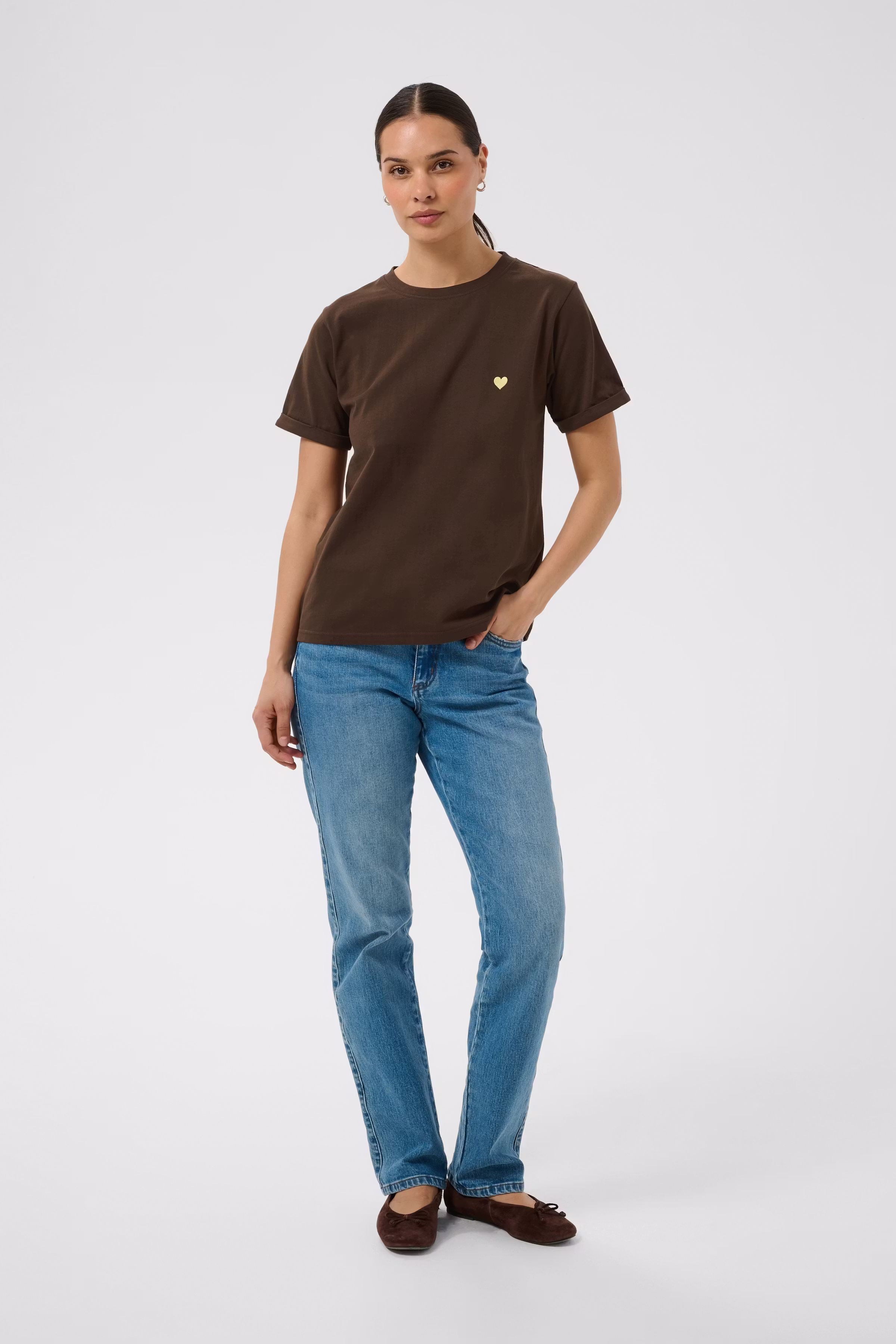 KAheart T-shirt LOOKBOOK FRONT 10510386-109562