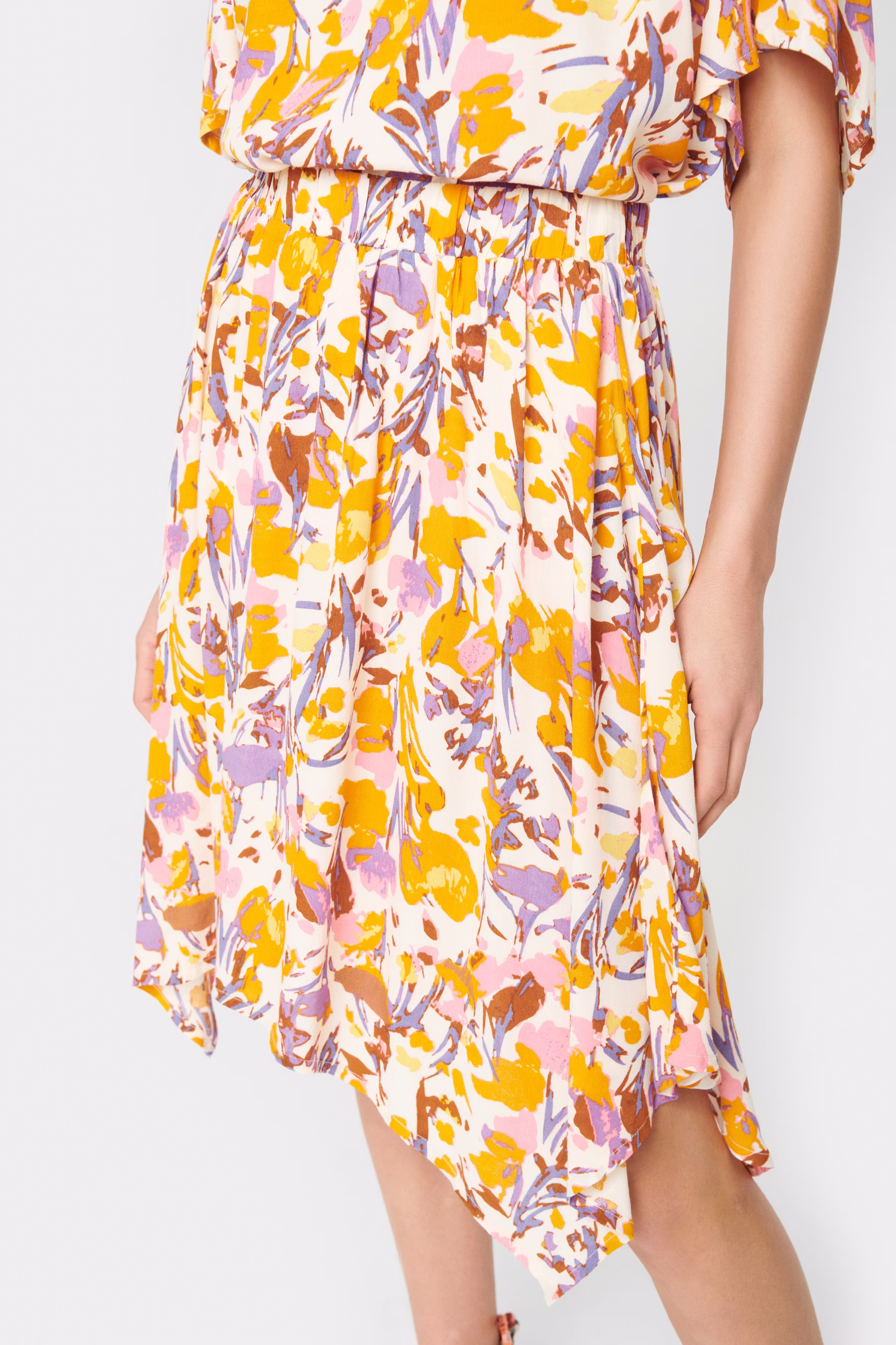 EikoSZ Skirt LOOKBOOK DETAIL 30513203-302854