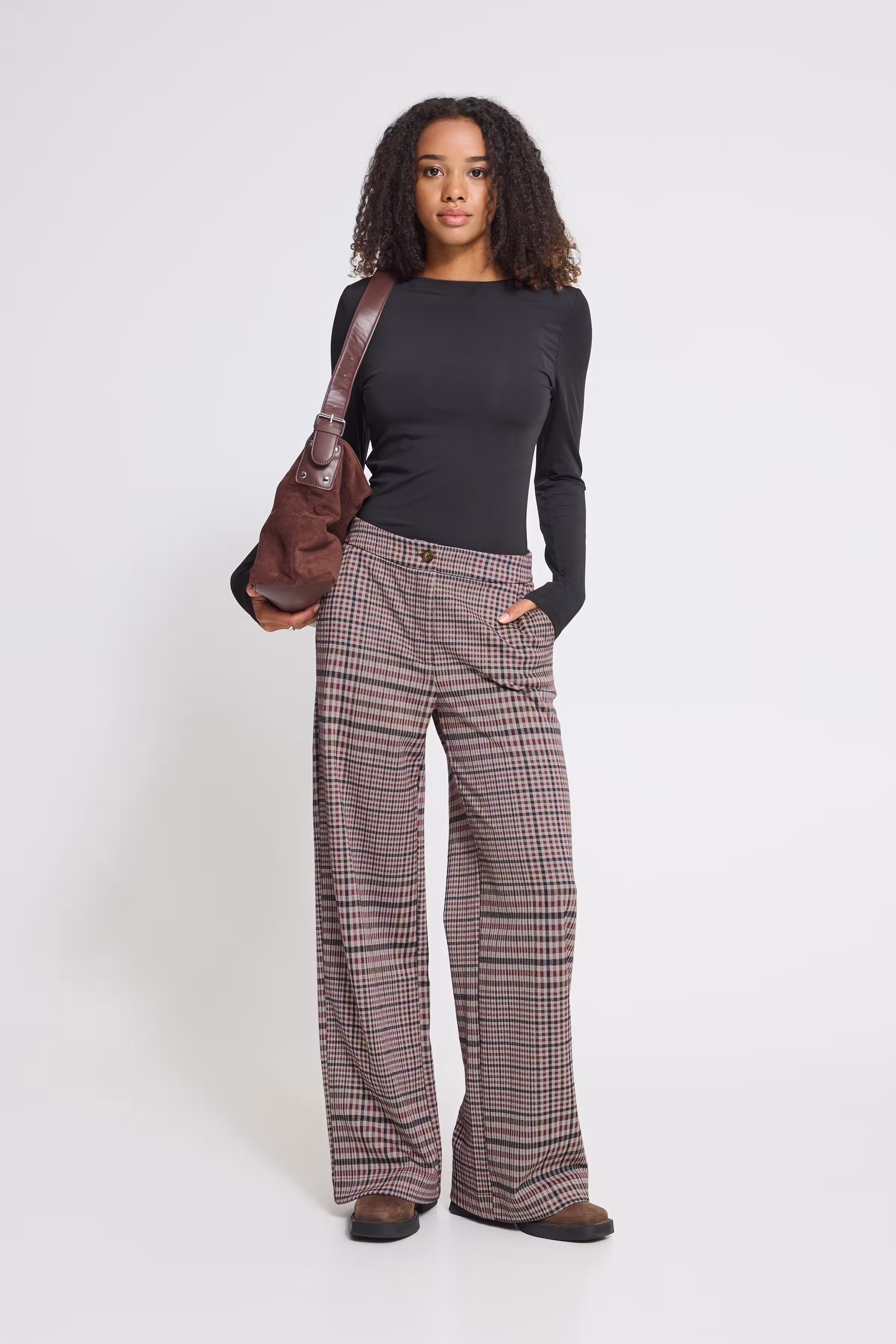 IHKATE Bukser LOOKBOOK FRONT 20127153-900009555