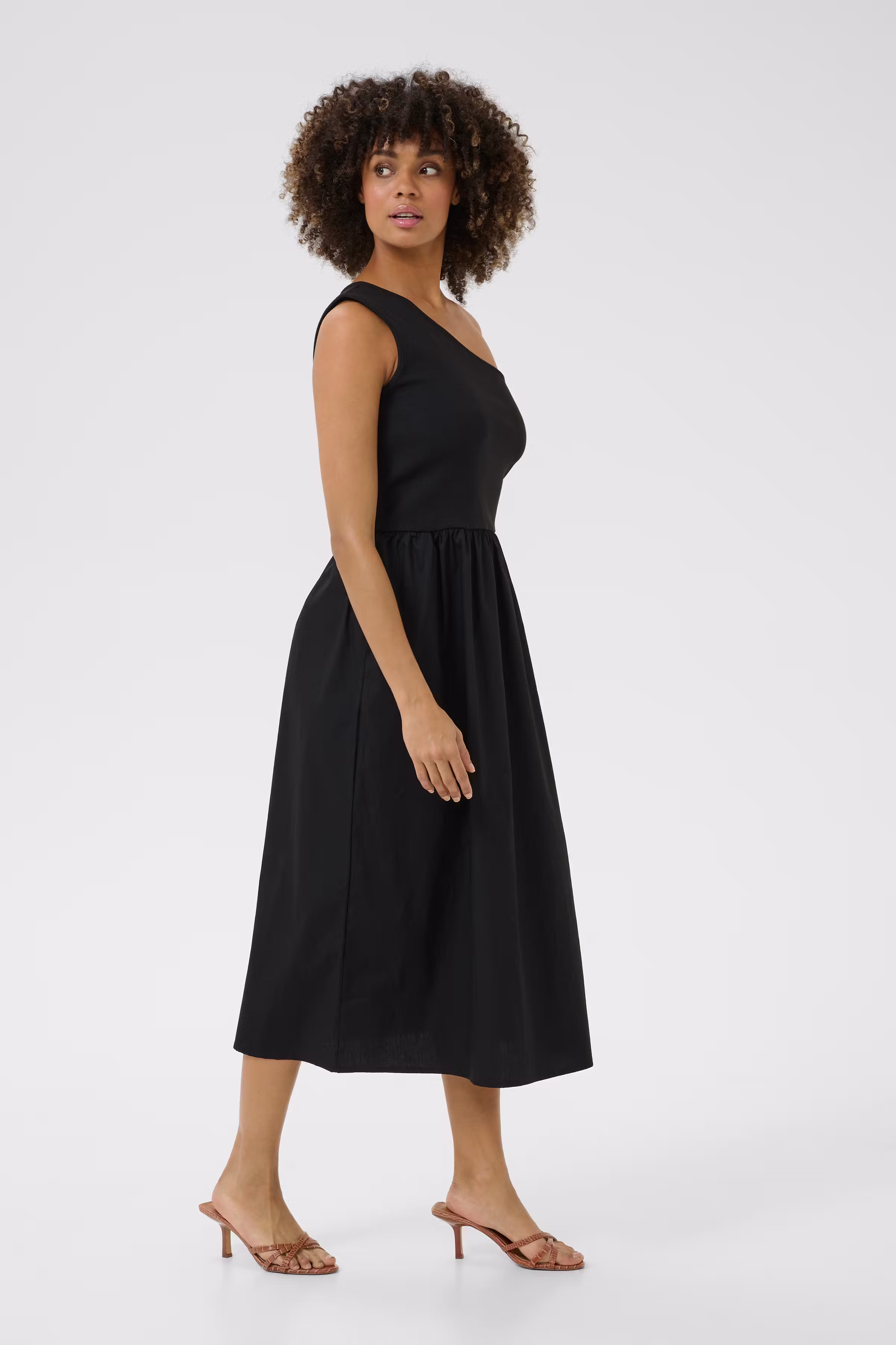 CUflorence one-shoulder Kleid LOOKBOOK FRONT 50111873-500012
