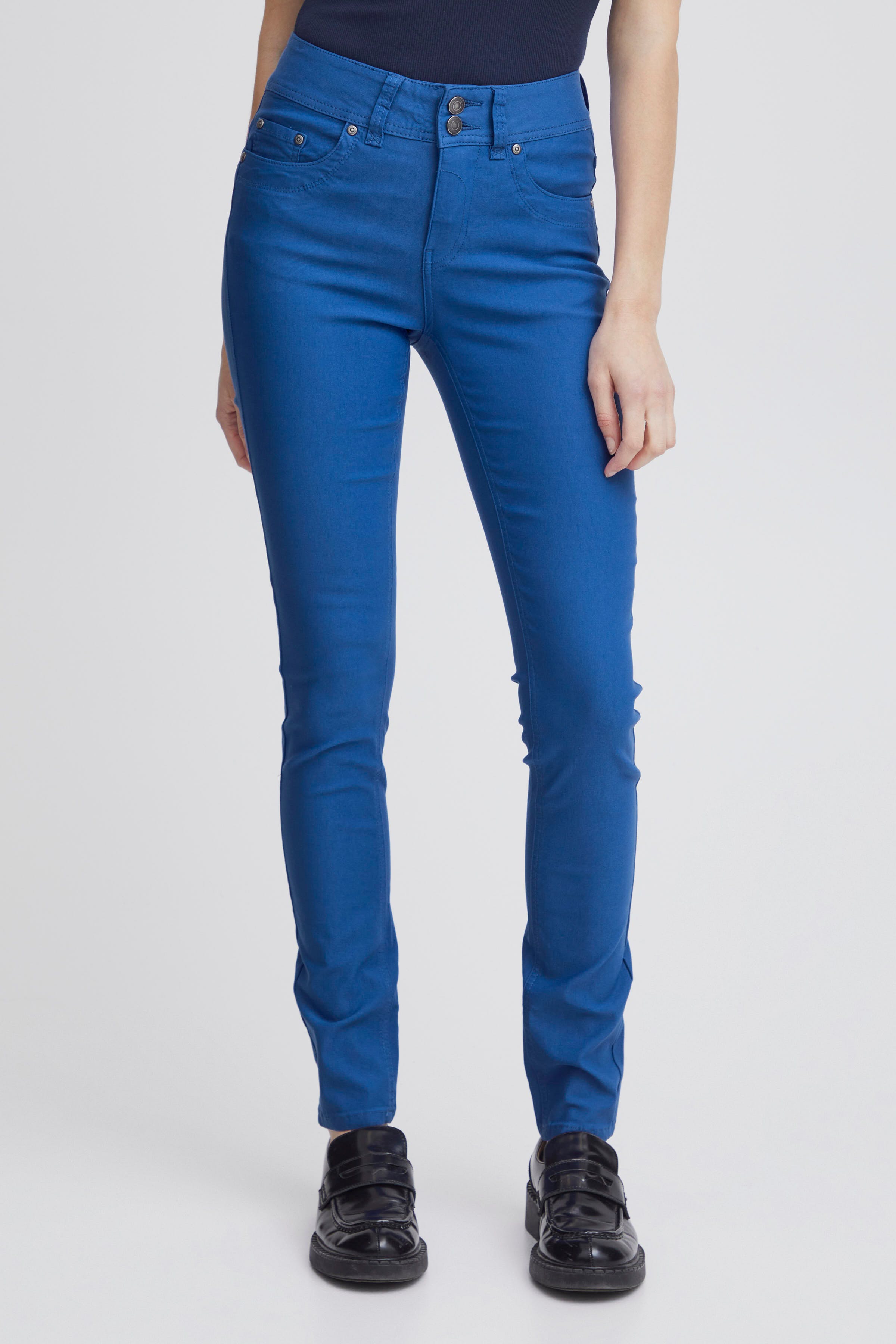 FRZALIN Hose LOOKBOOK FRONT 601748-194058