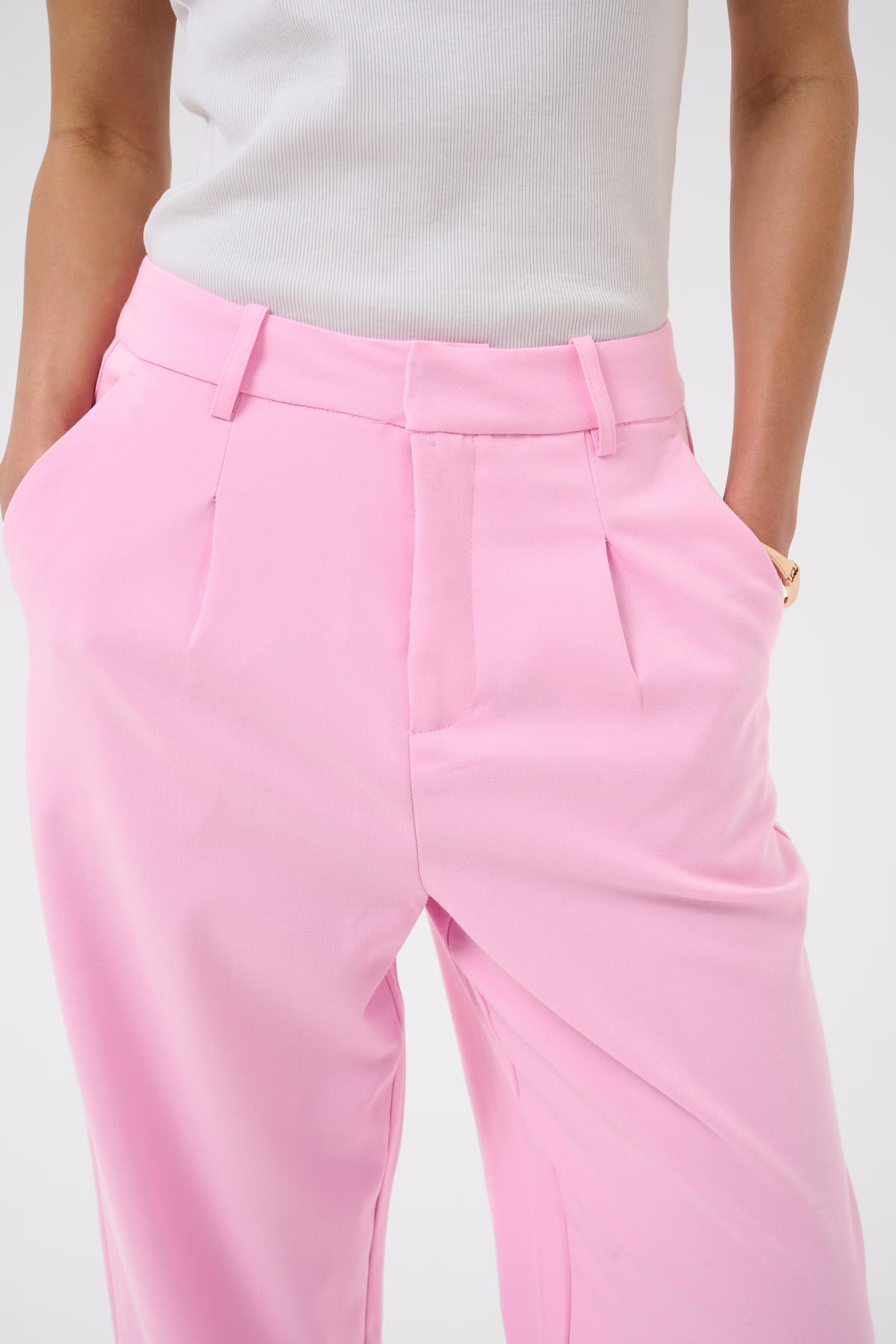KAmerle Trousers LOOKBOOK DETAIL 10504769-152218