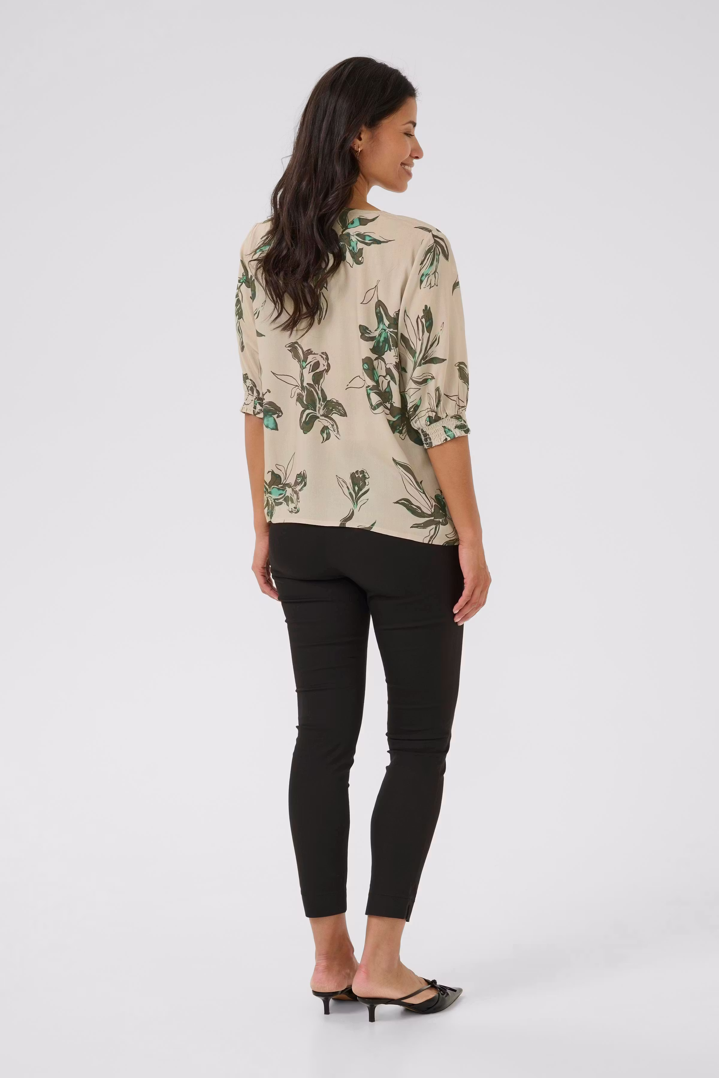 BPtrudy Bluse LOOKBOOK BACK 40200012-108404