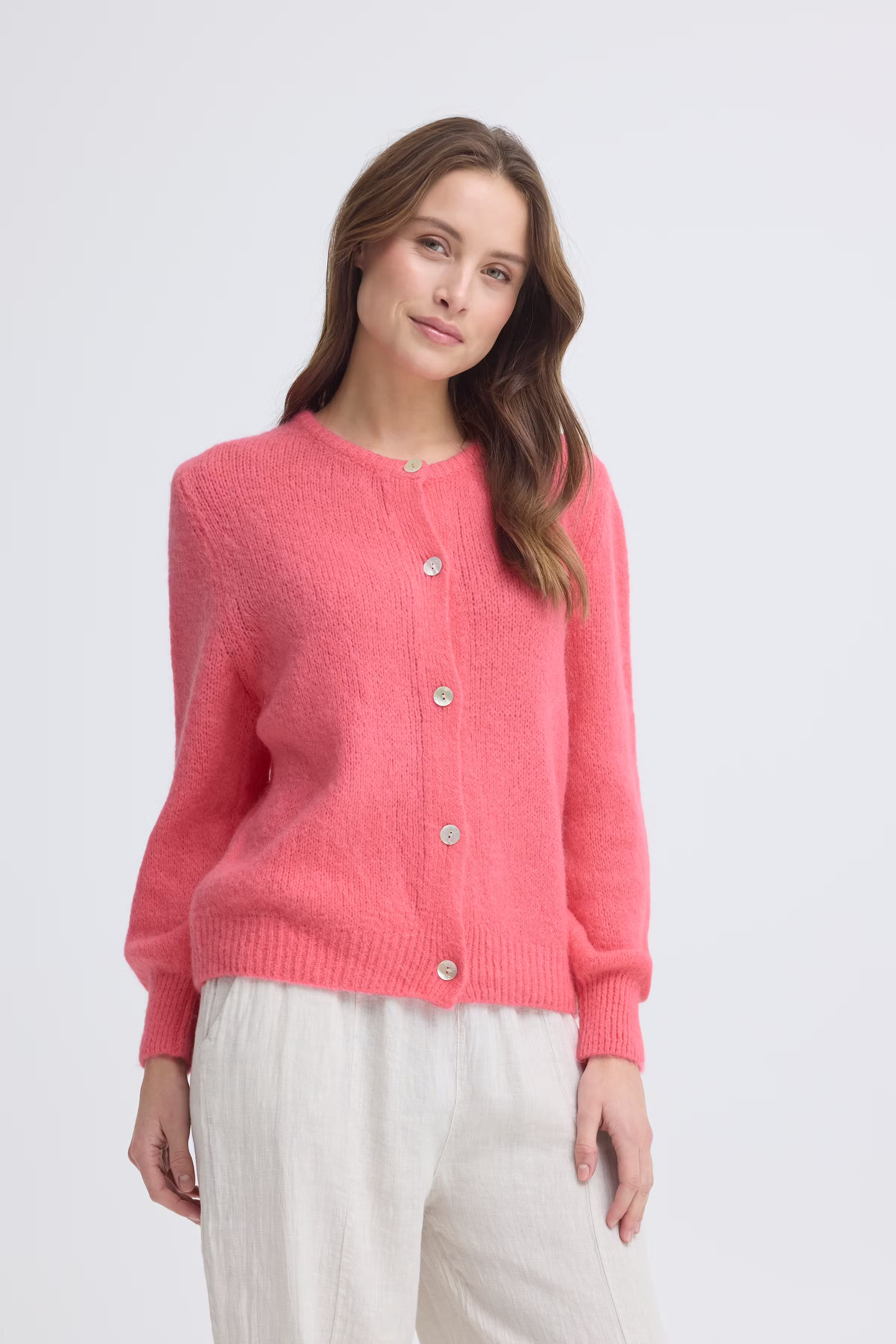 SBGULVIG Cardigan LOOKBOOK FRONT 22100655-151920