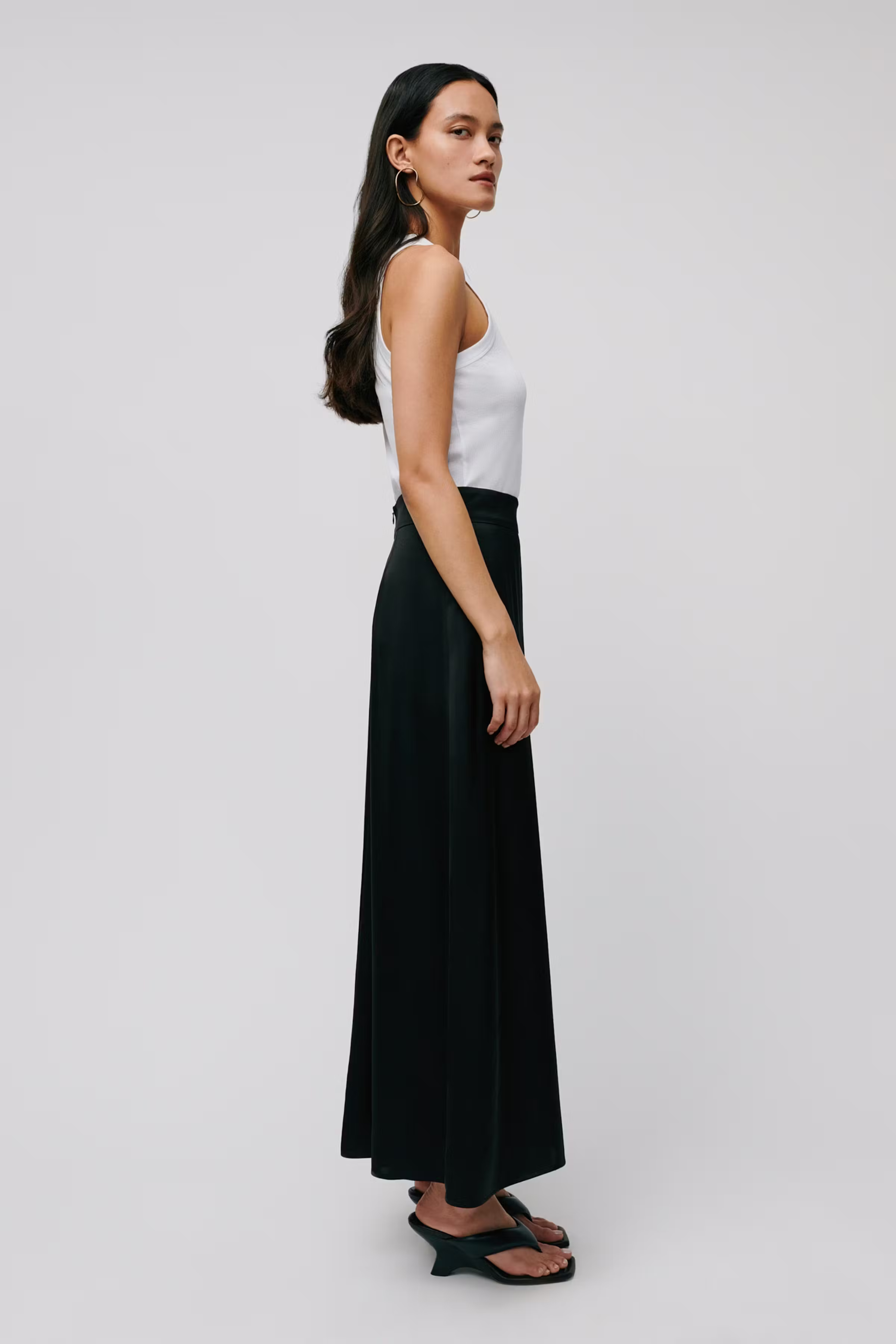 Klara Top LOOKBOOK FRONT 30600545-WH001