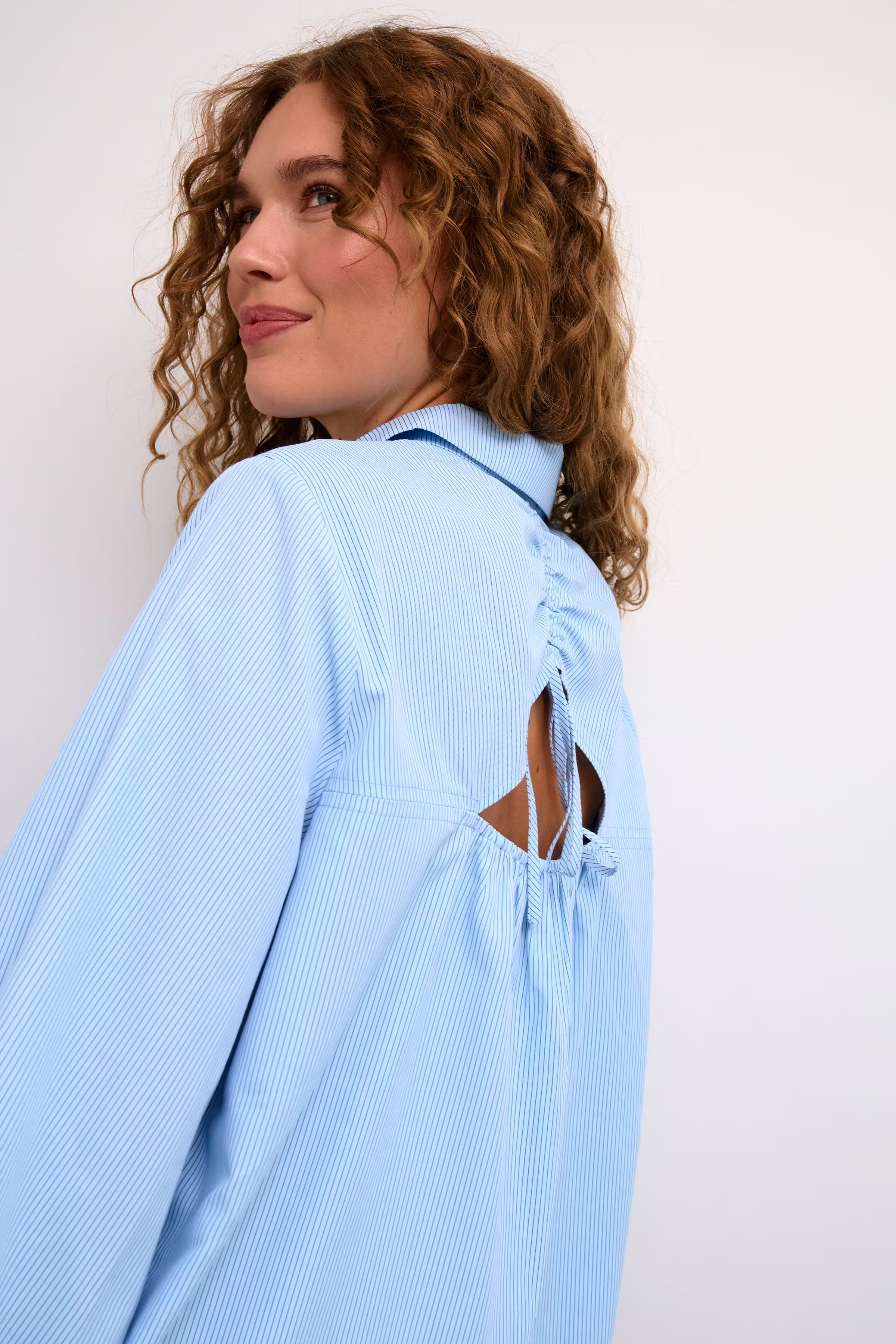 KAromana Overhemd LOOKBOOK DETAIL 10508945-106624