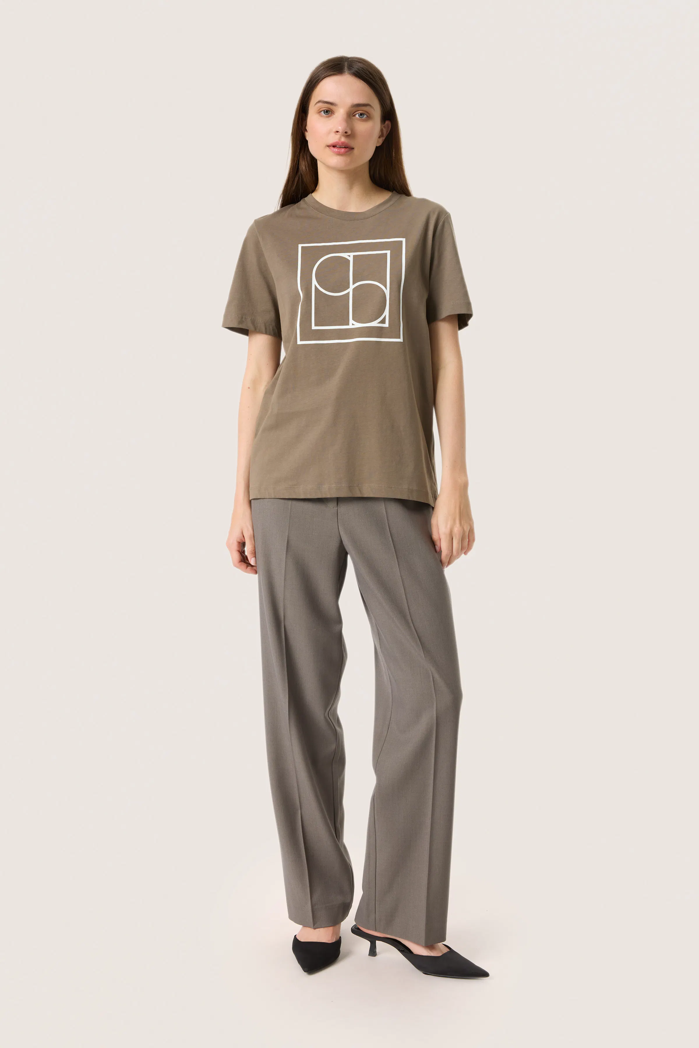 SLVarga T-shirt LOOKBOOK FRONT 30406858-190808