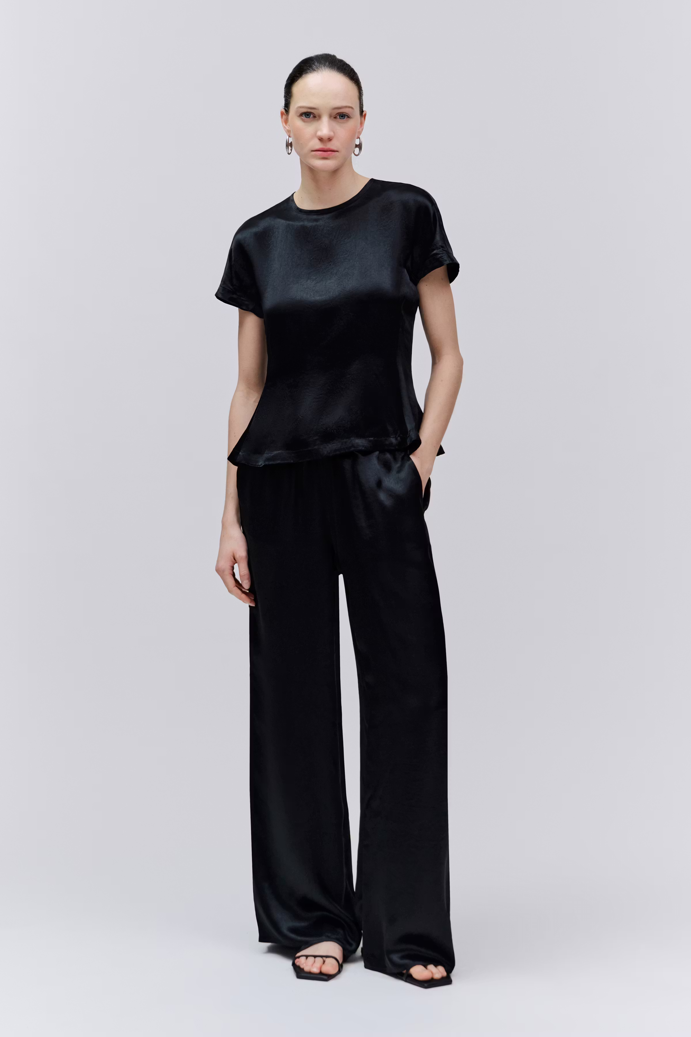 FARAH T-shirt LOOKBOOK FRONT 30600597-BK999