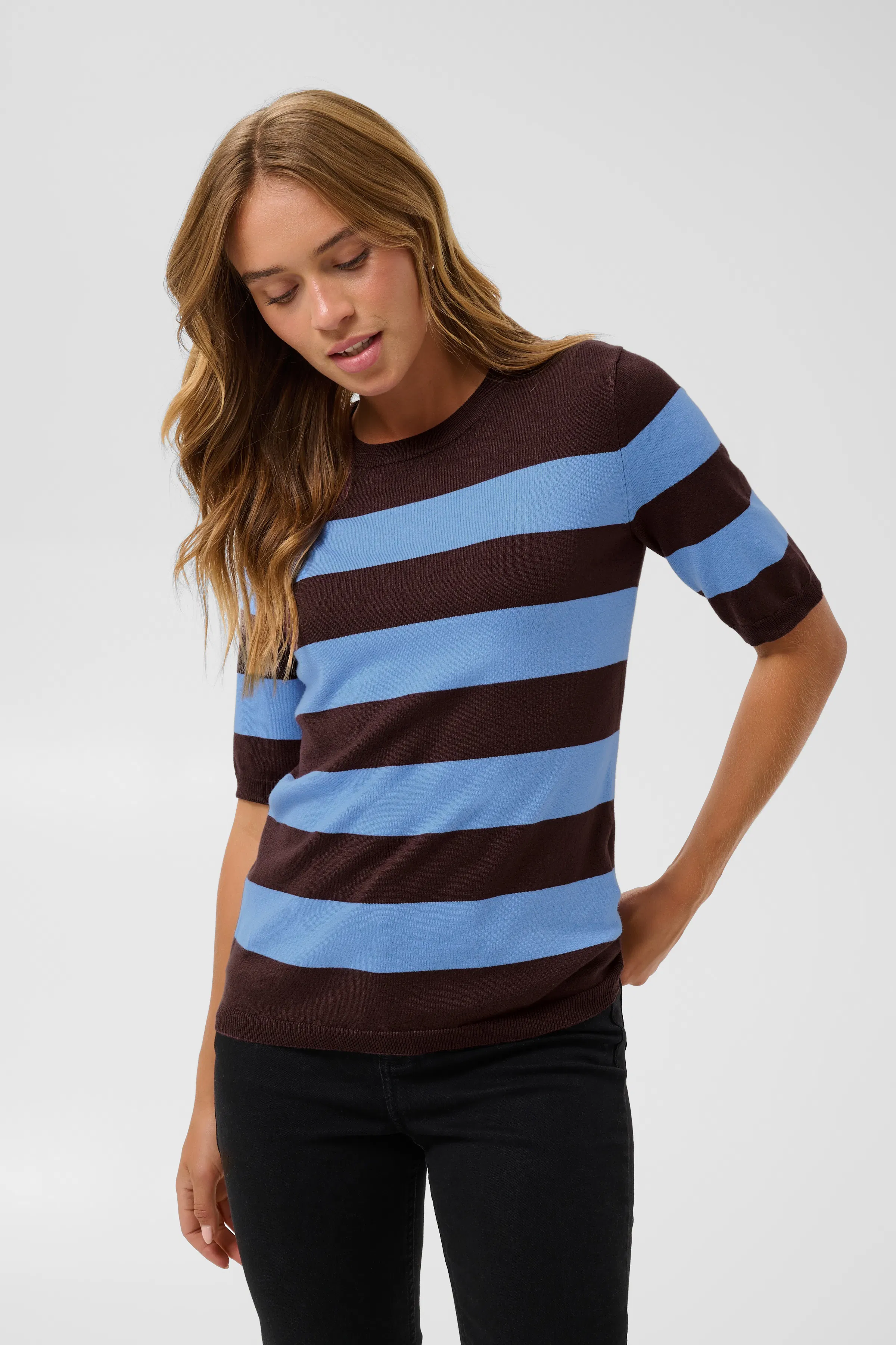 KAlizza Pullover LOOKBOOK FRONT 10508410-1000350