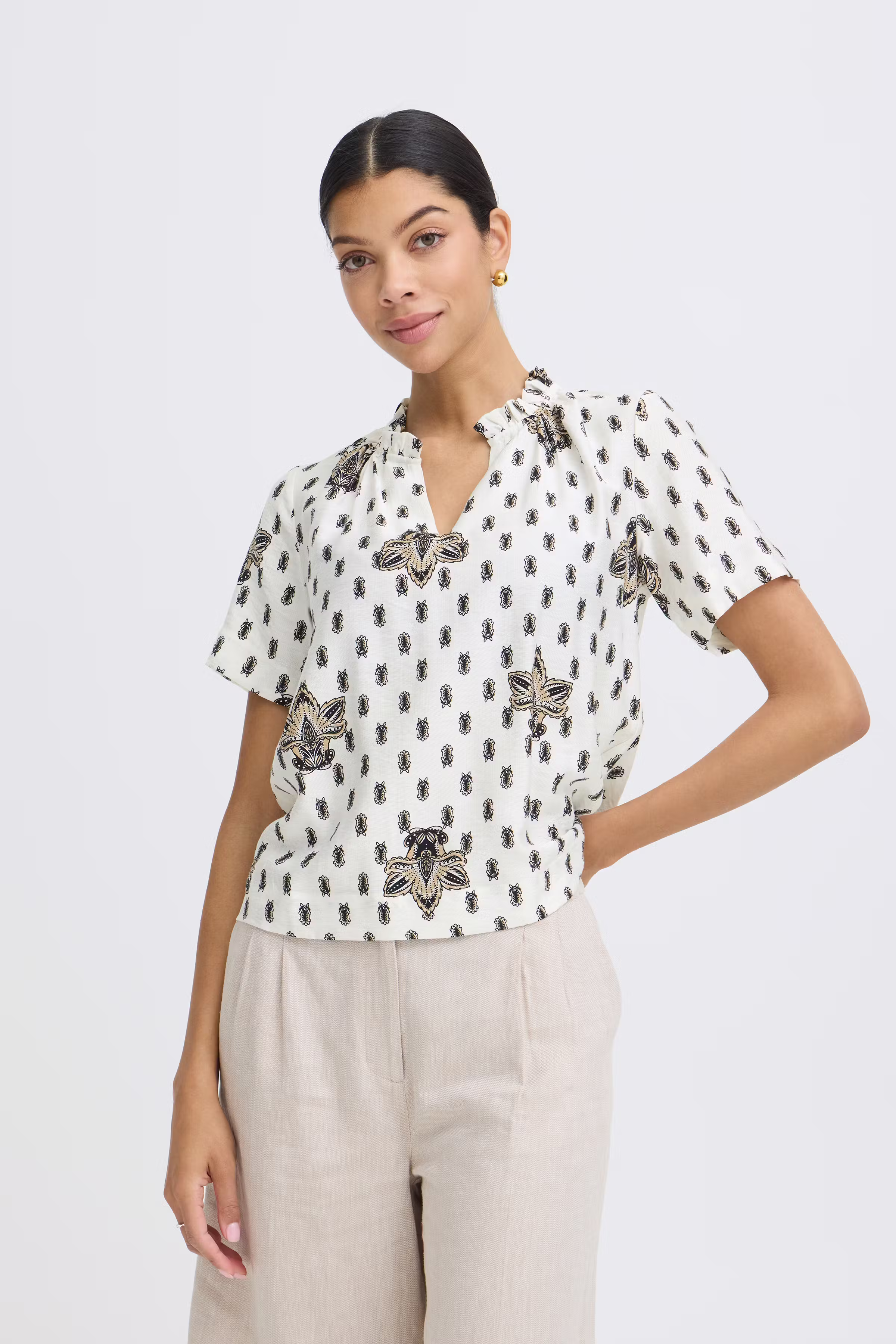 BYIKAIA Blouse LOOKBOOK FRONT 20819037-900008801