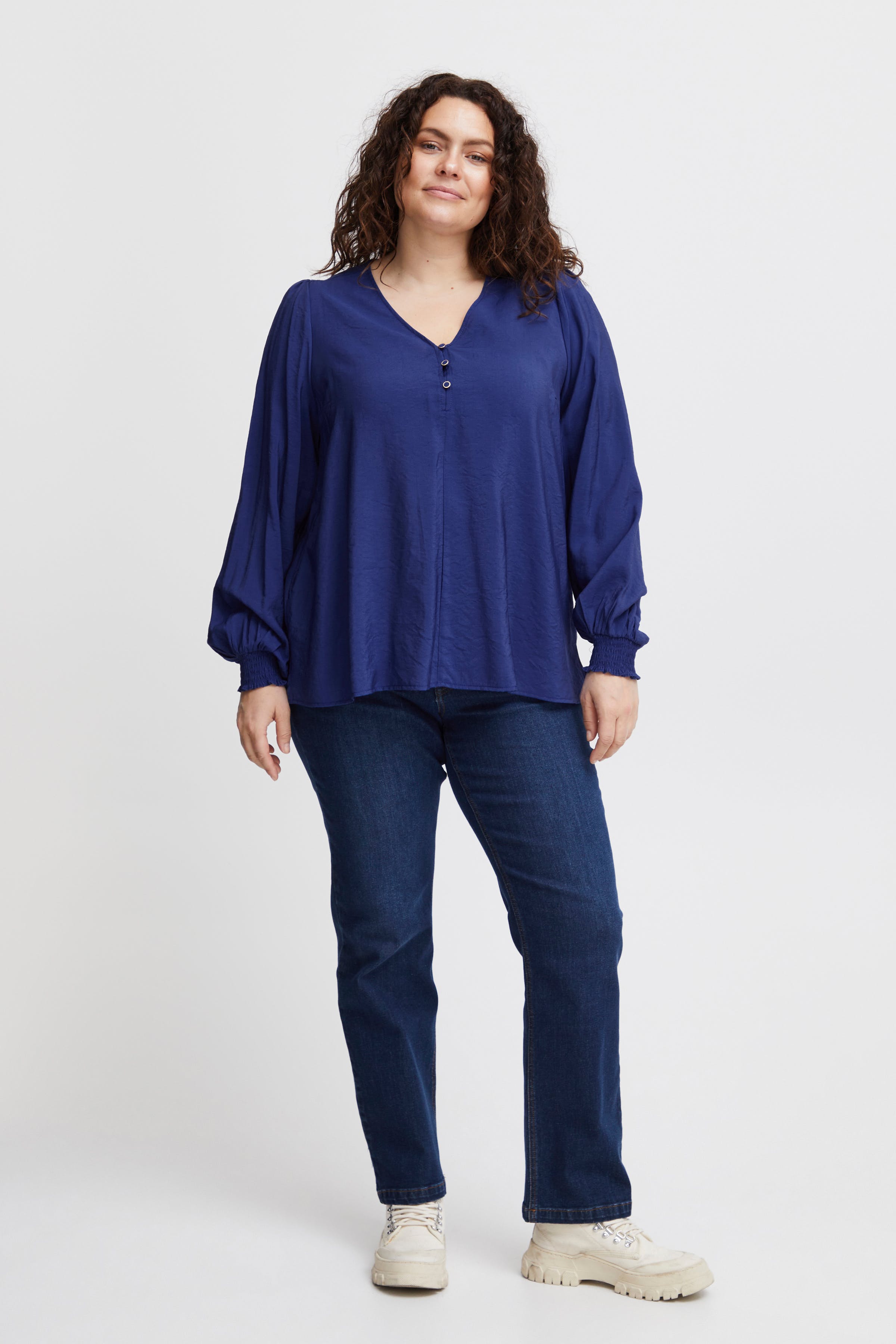 FPNITA Bluse LOOKBOOK FRONT 20612604-193943