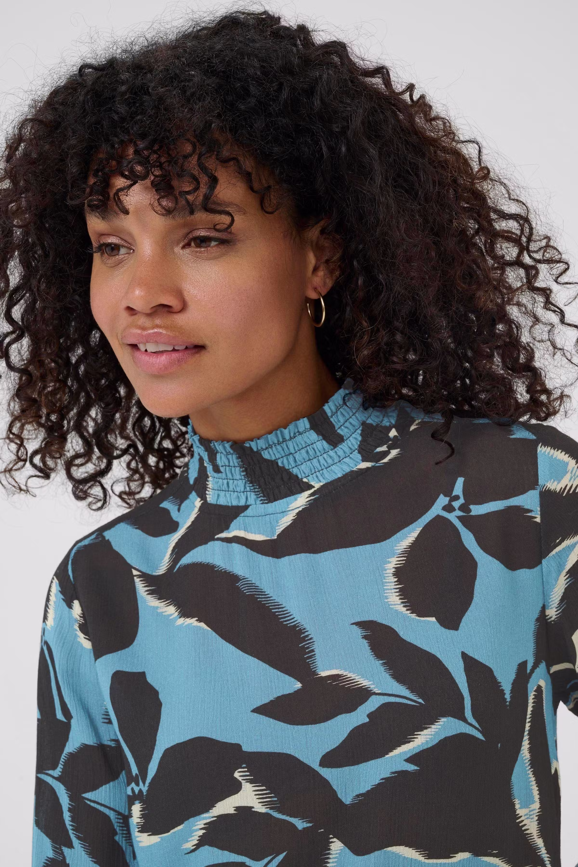 KAamber Bluse LOOKBOOK DETAIL 10508258-108389