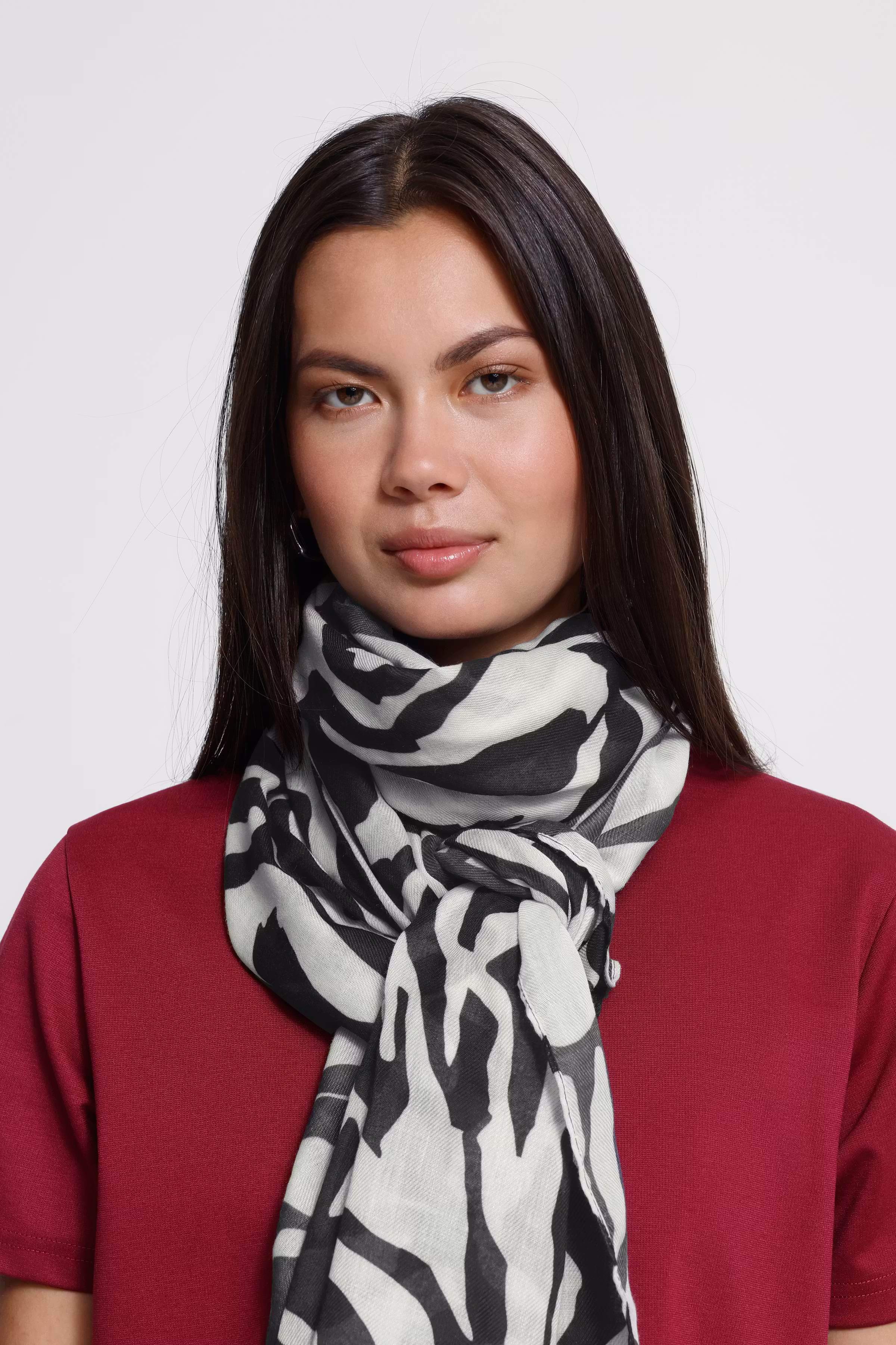 IALINNO Tuch LOOKBOOK DETAIL 20125693-130905