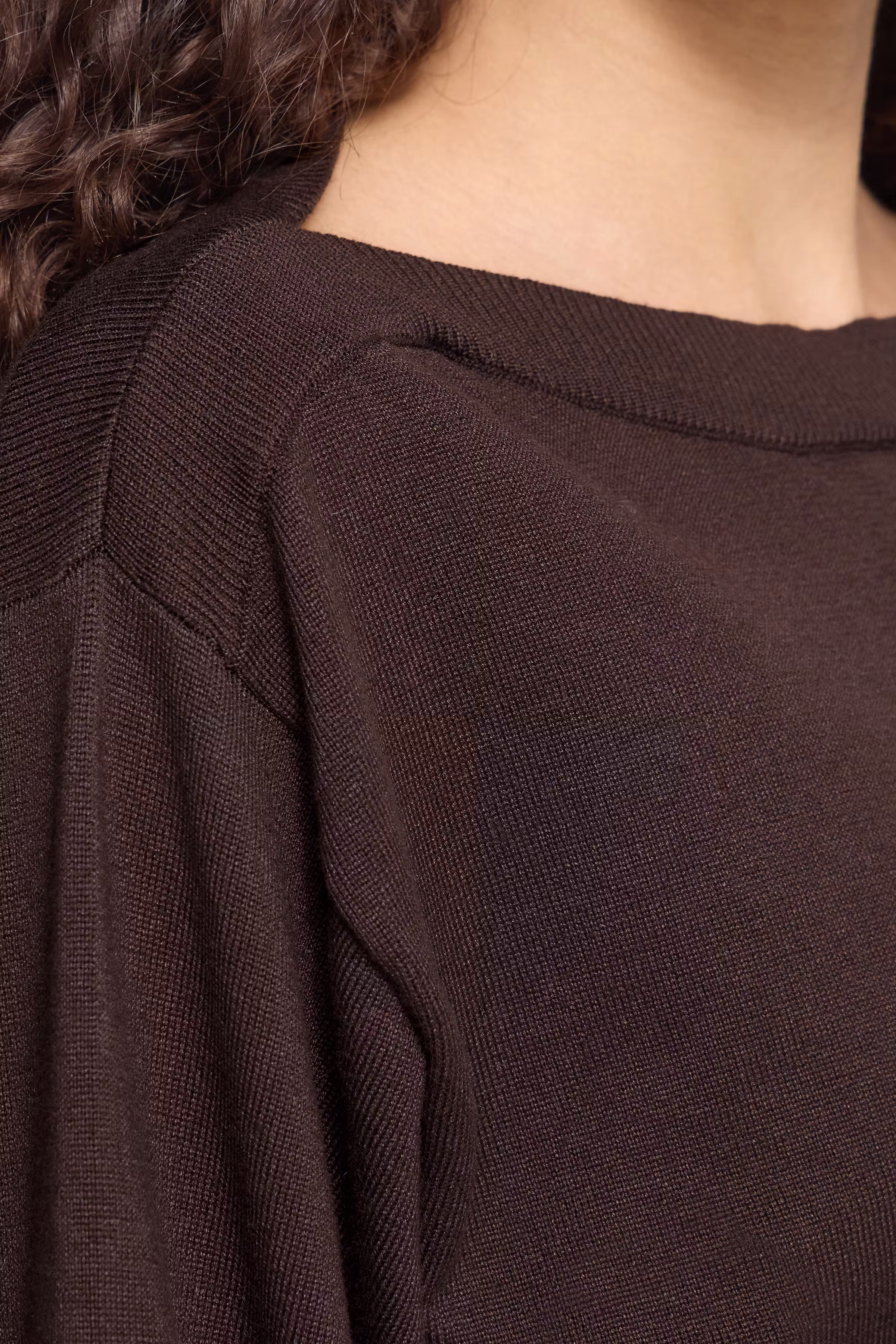 IHLULS Boat neck Pullover LOOKBOOK DETAIL 20125811-191109