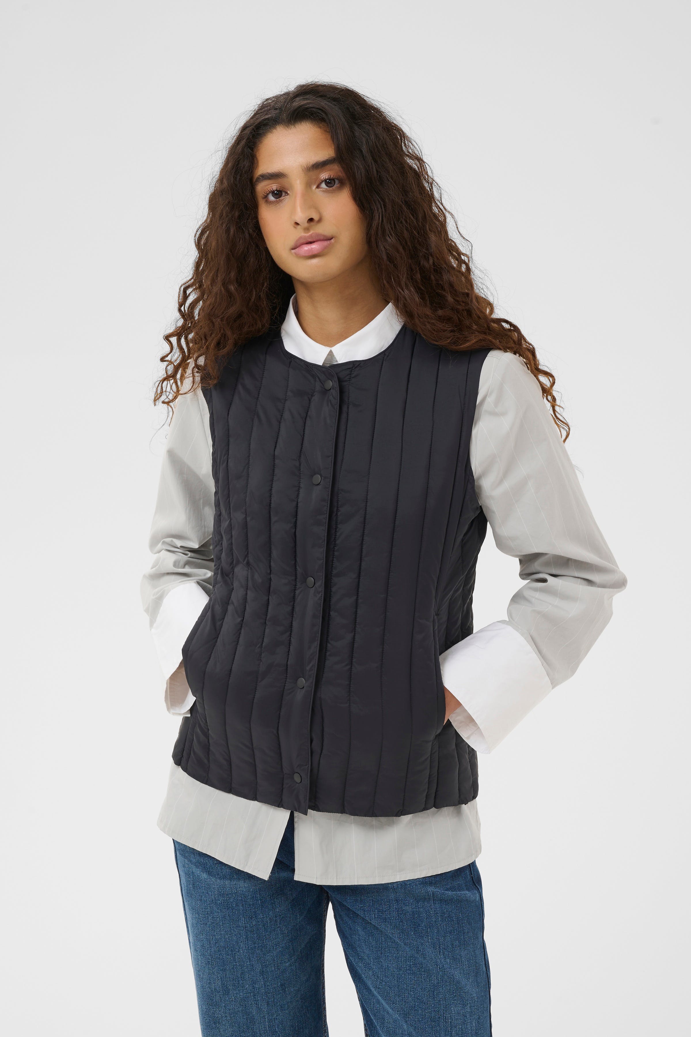 GLYNIW Warm vest LOOKBOOK FRONT 30112274-194008