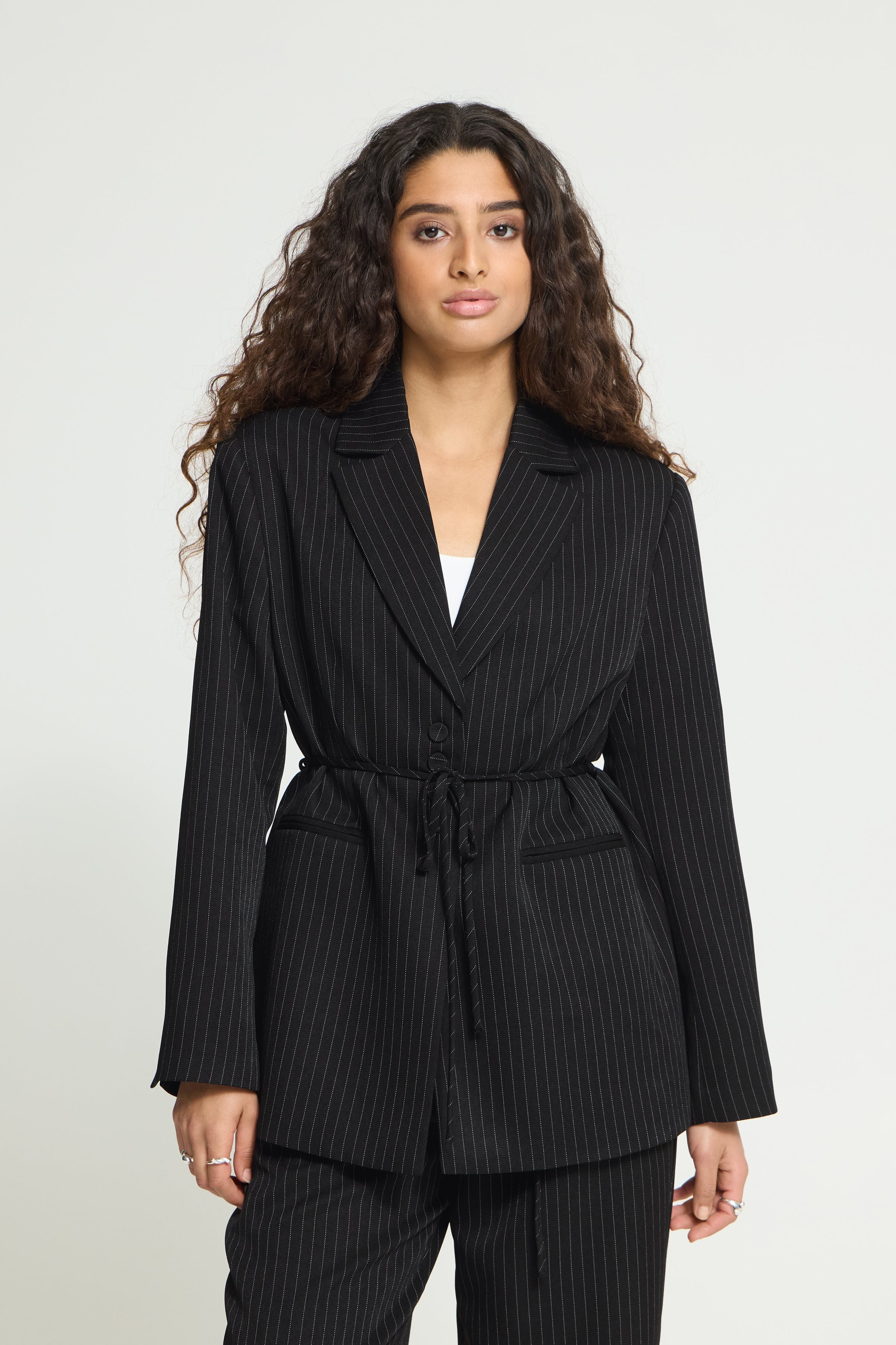 IHILYANA Blazer LOOKBOOK FRONT 20126554-900014427