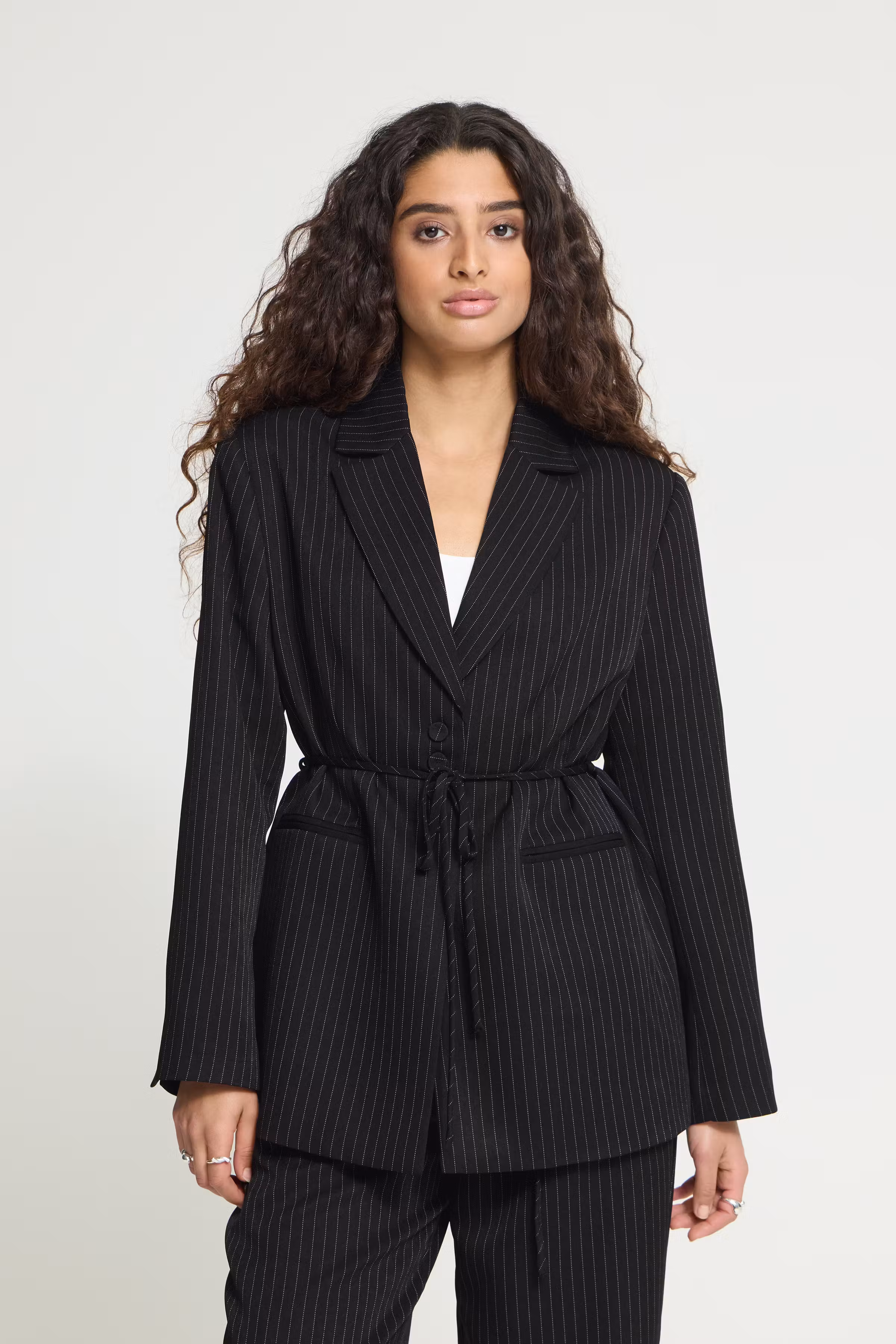 IHILYANA Blazer LOOKBOOK FRONT 20126554-900014427