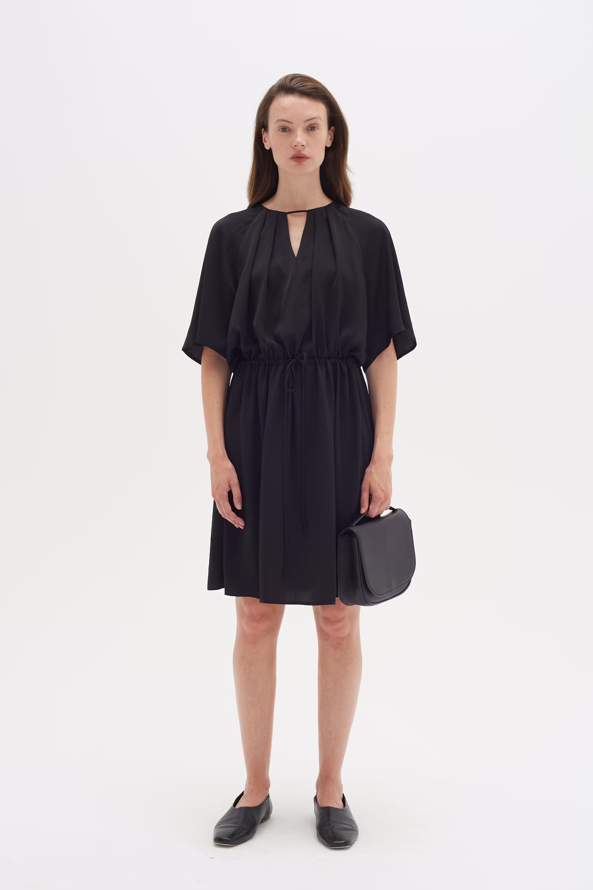 NotoIW Kjole LOOKBOOK FRONT 30109079-194008