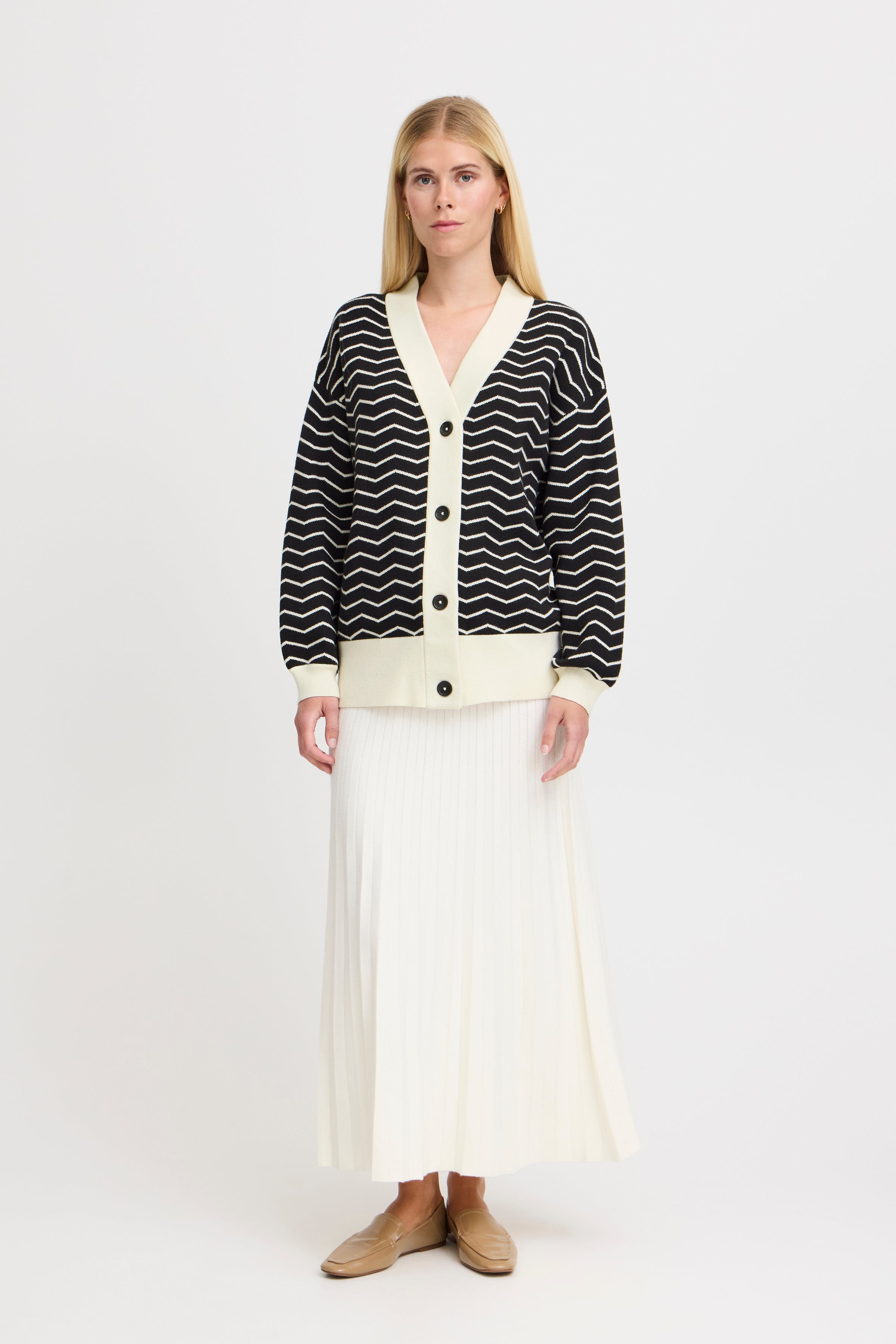 BYOTARI Cardigan LOOKBOOK FRONT 20815624-200453