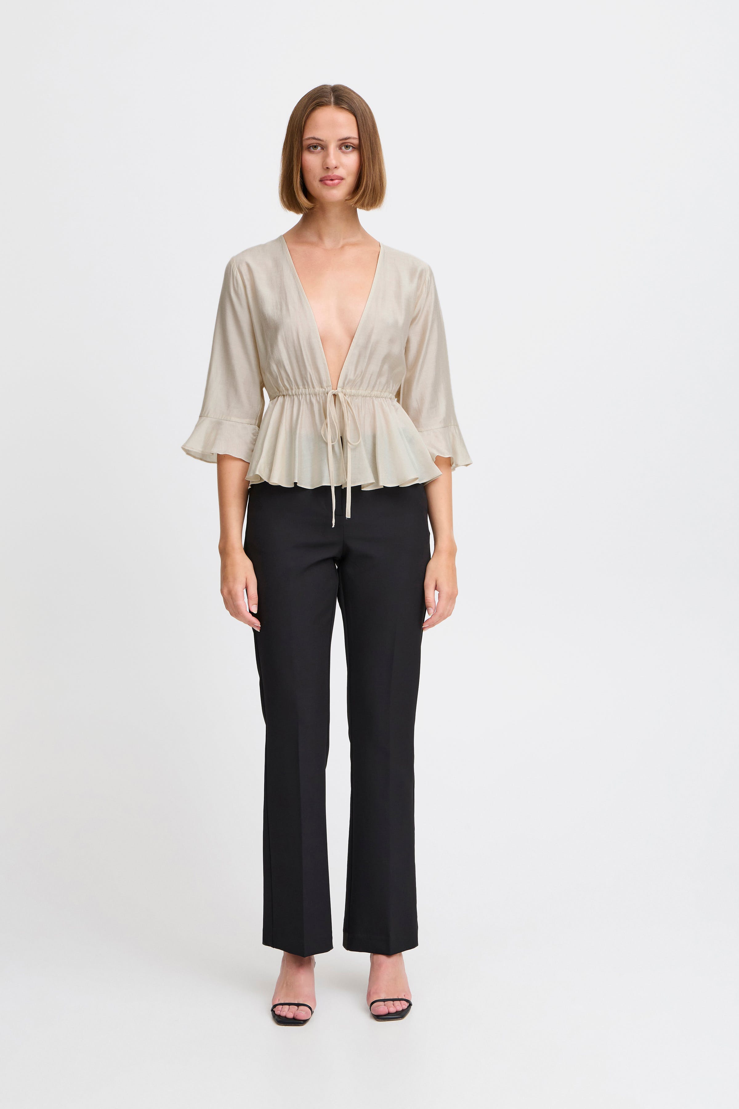 IXKORNELIA Bluse LOOKBOOK FRONT 20123340-124301